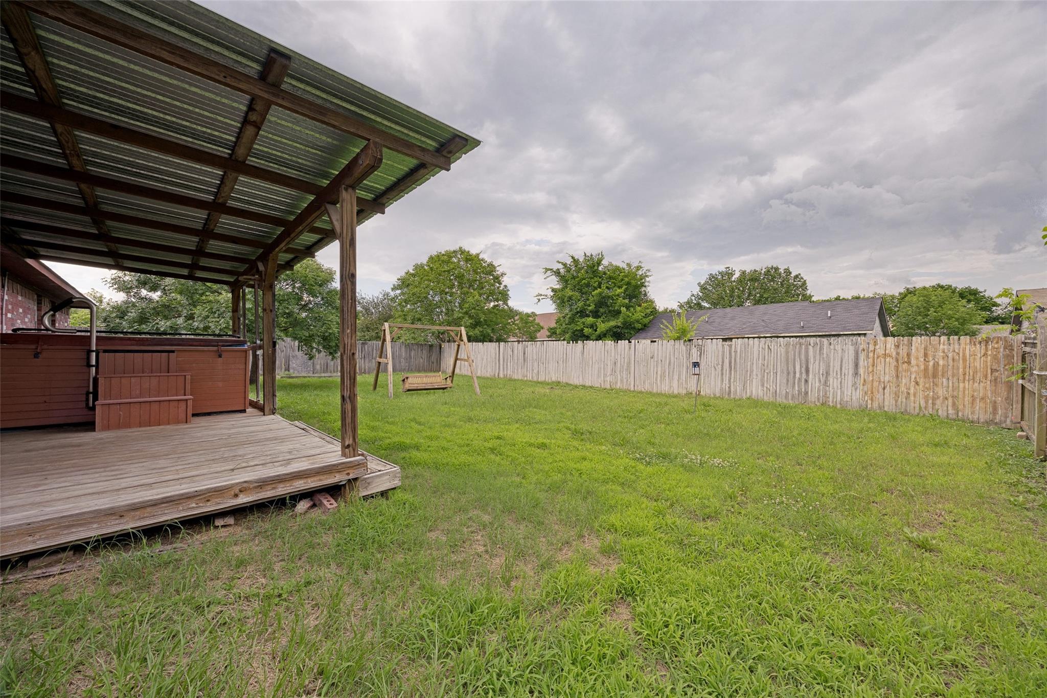 main property photo 22
