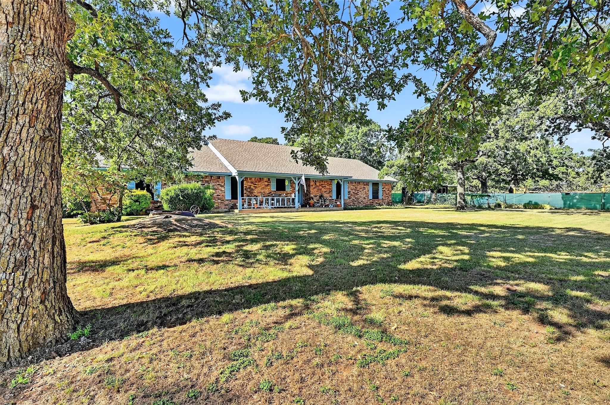 main property photo 20