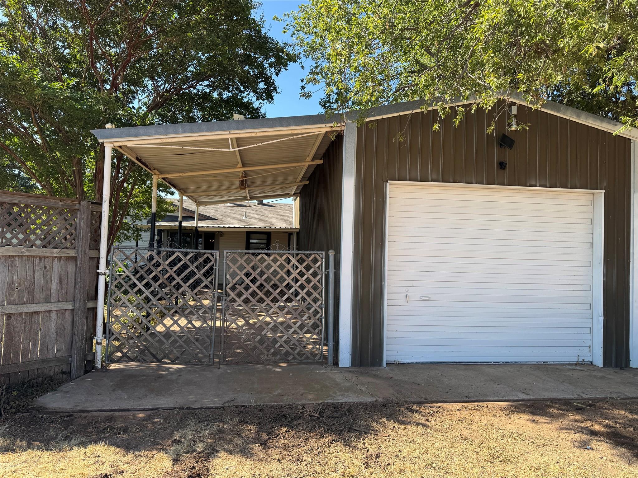 main property photo 21