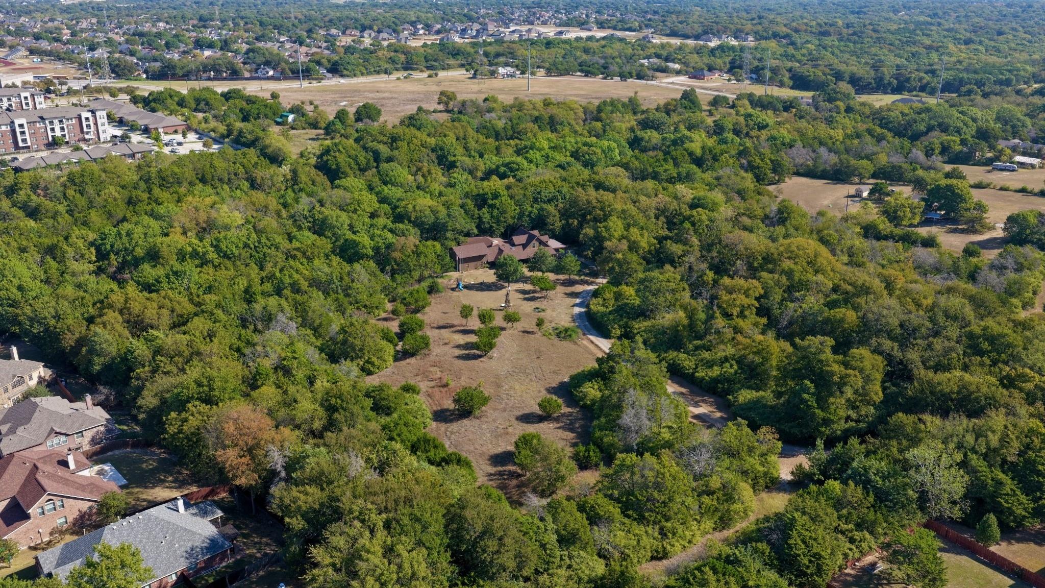 main property photo 35