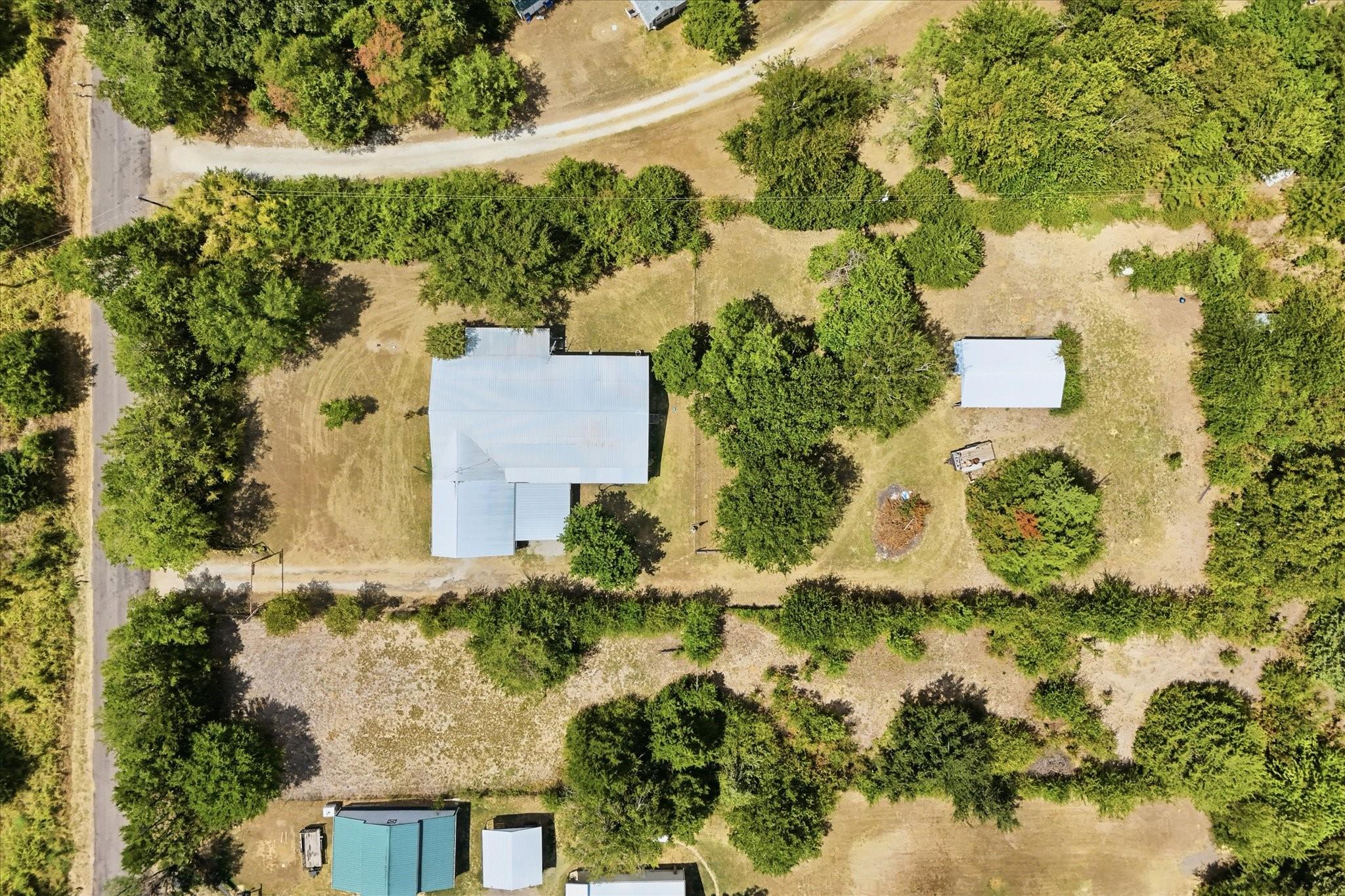 main property photo 39