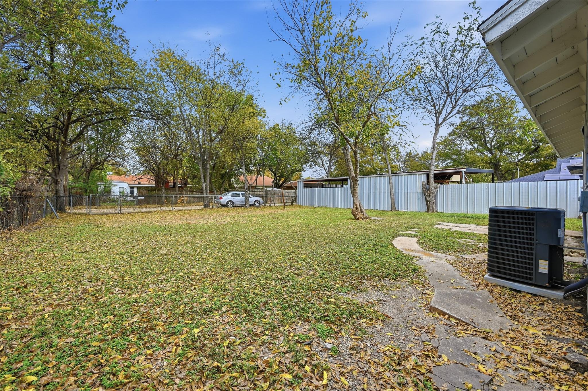 main property photo 15