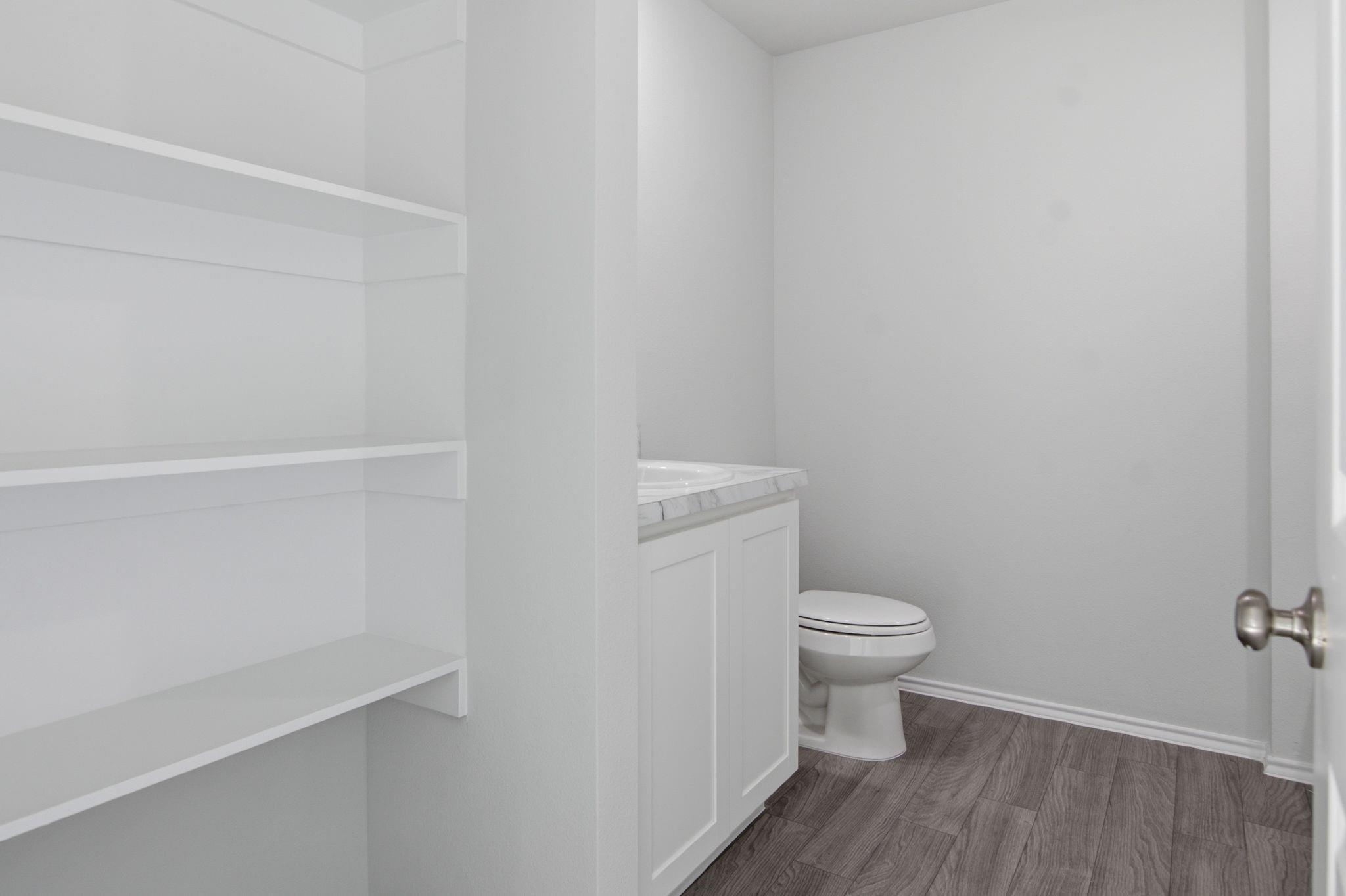 main property photo 17