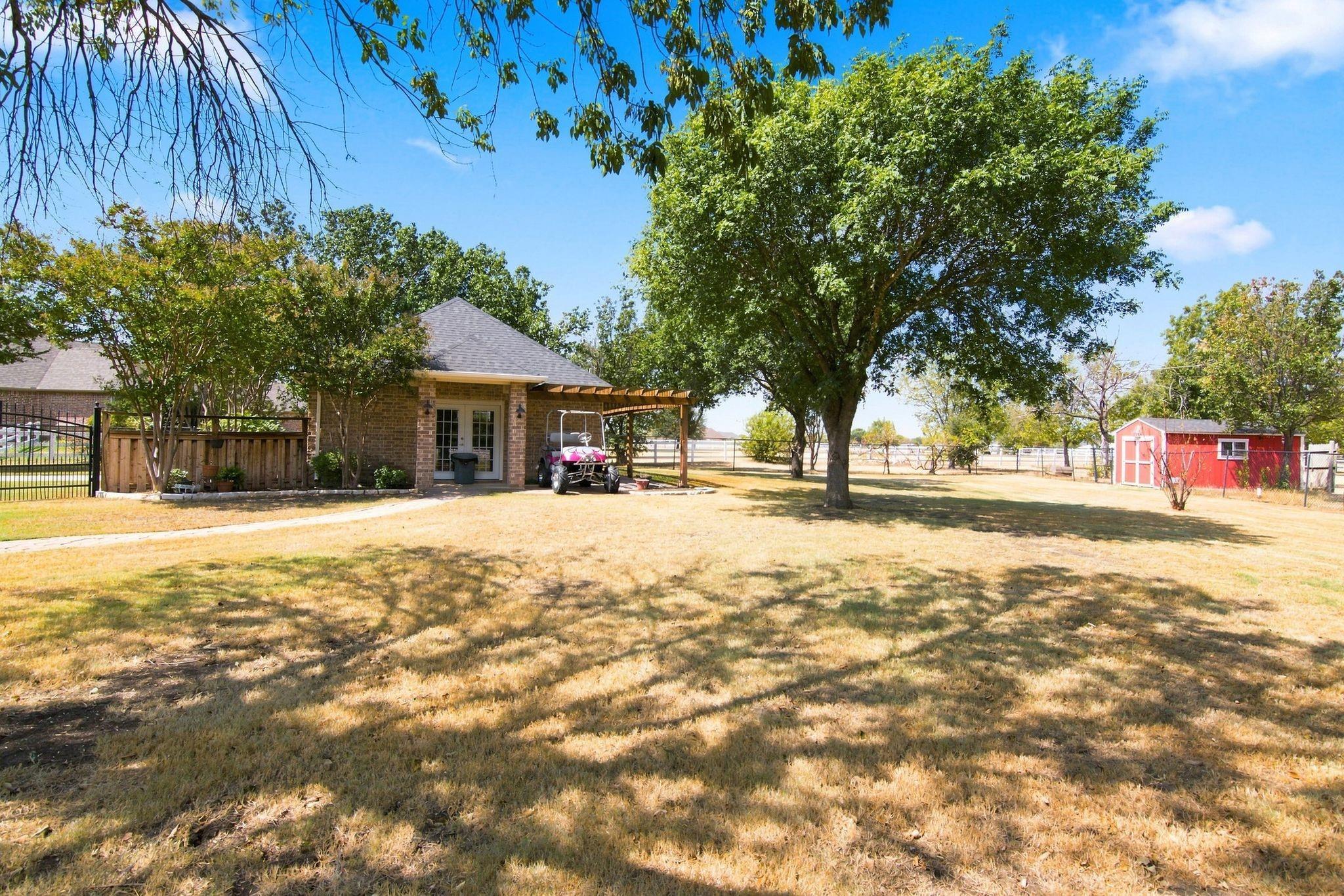 main property photo 31