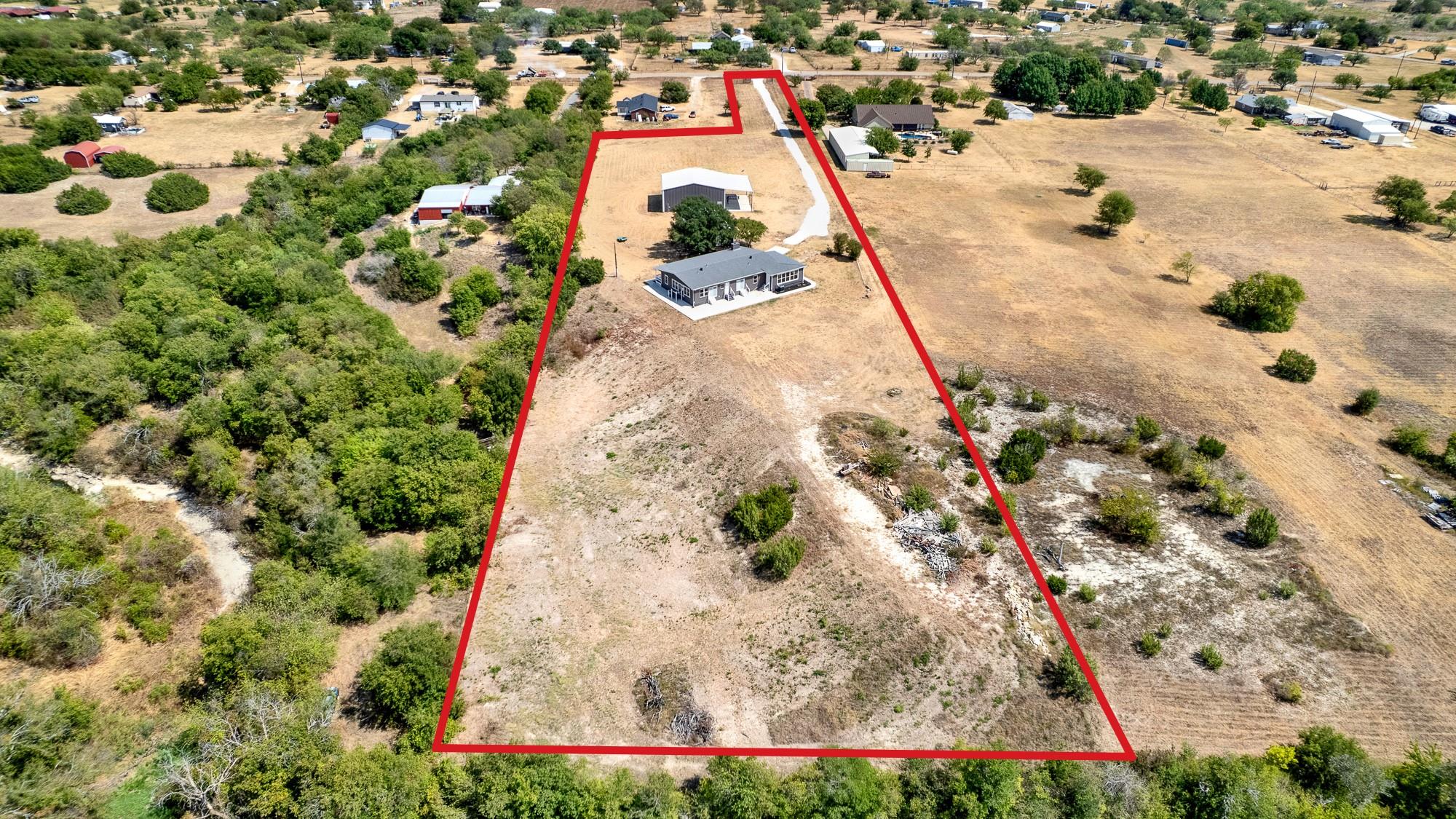 main property photo 39