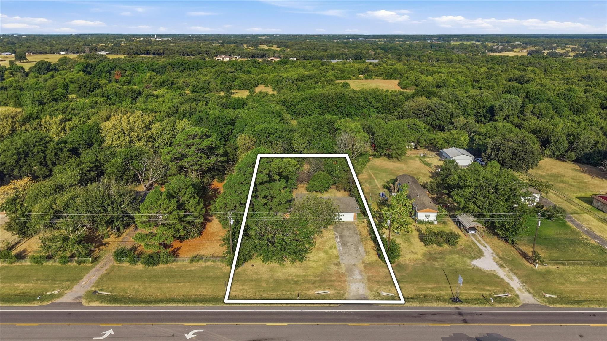 main property photo 3