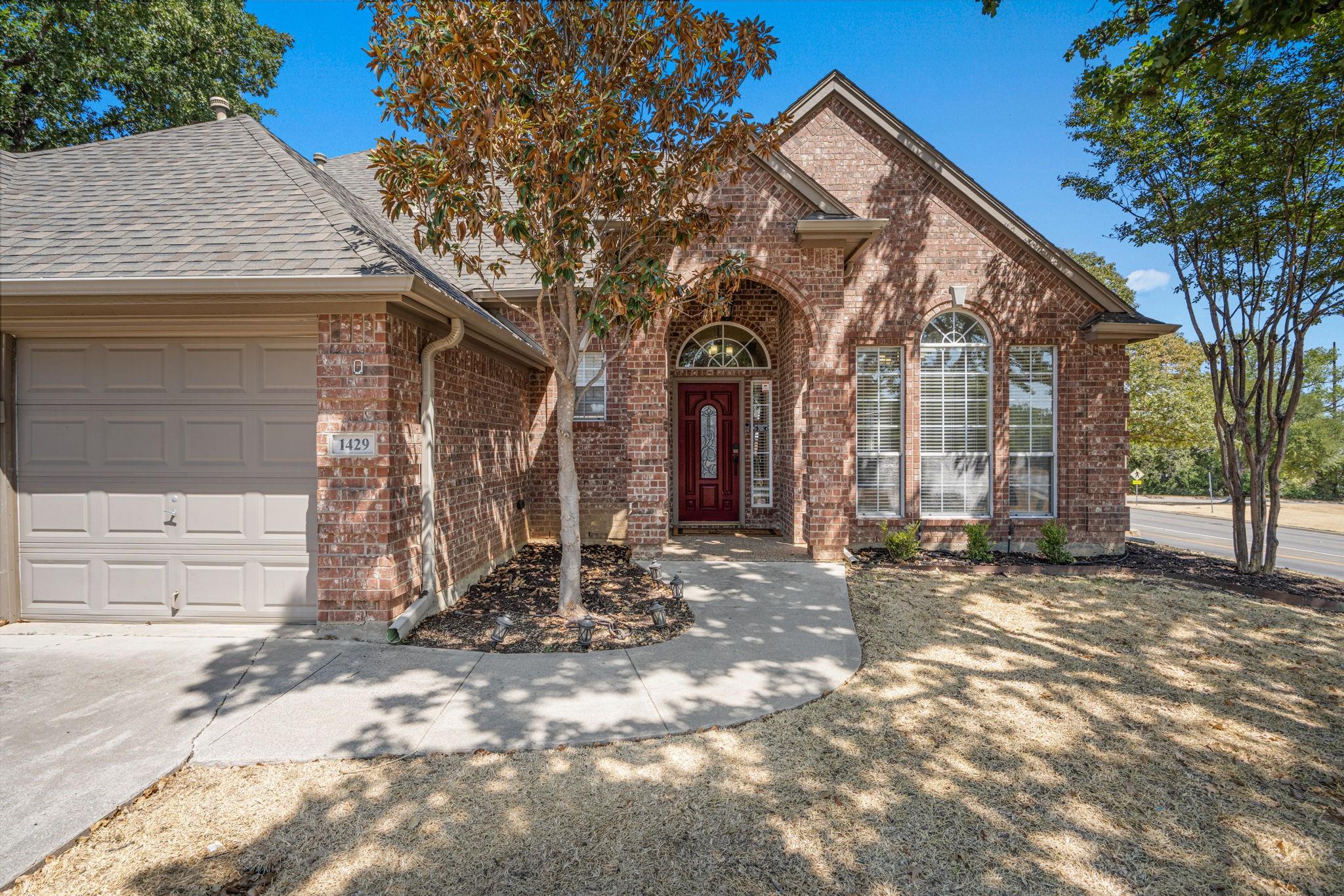 main property photo 35