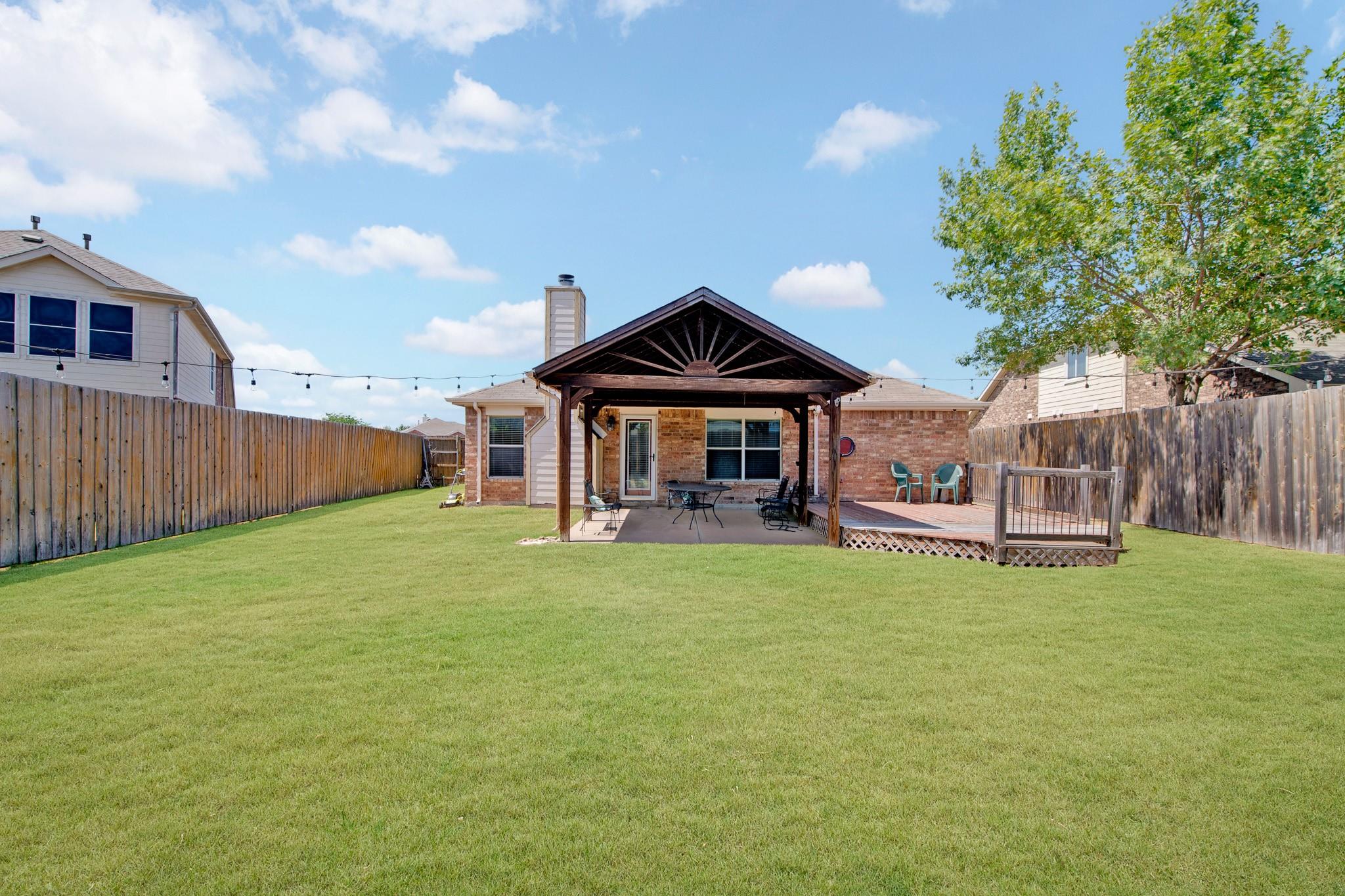 main property photo 34
