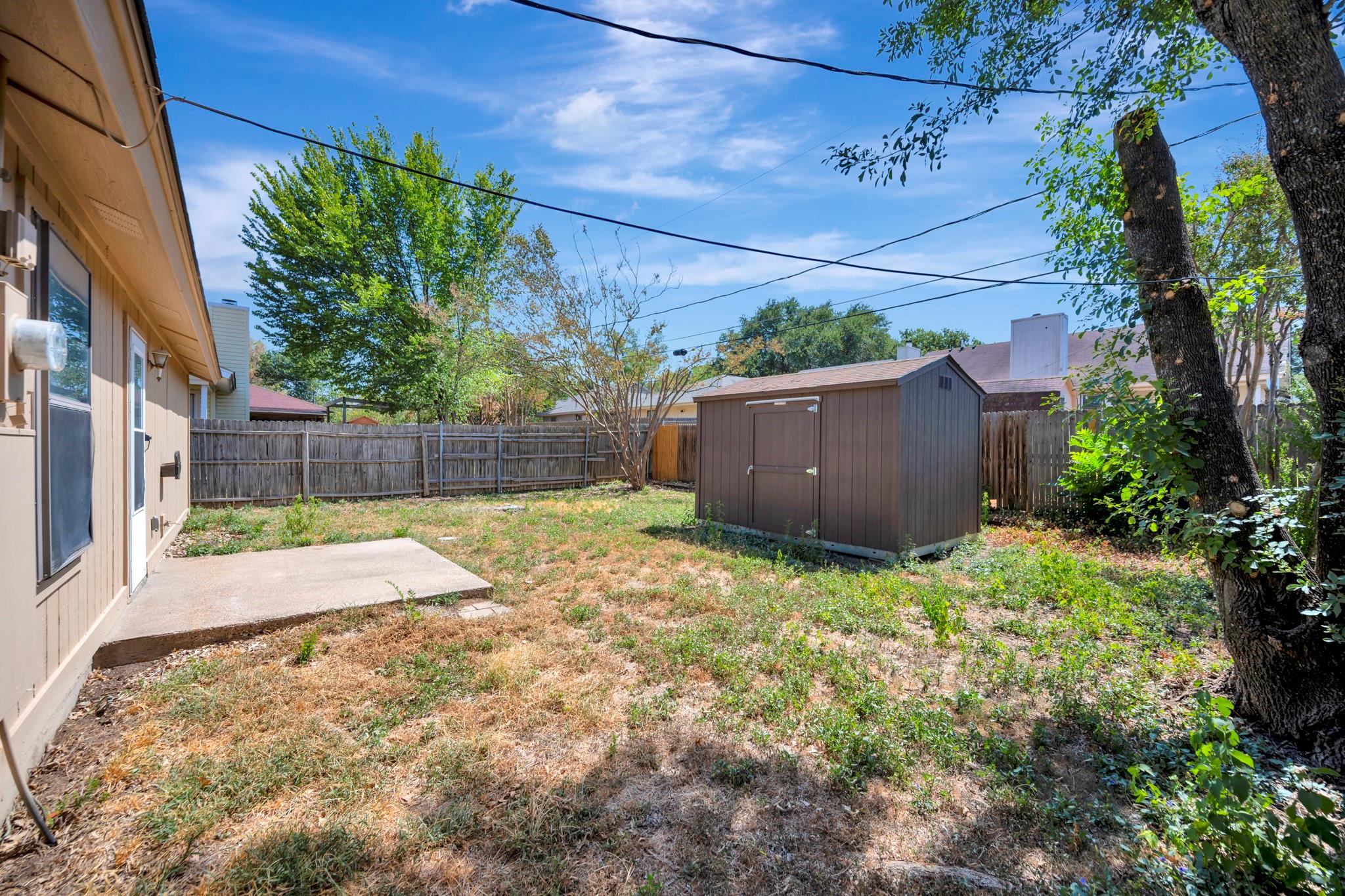 main property photo 33