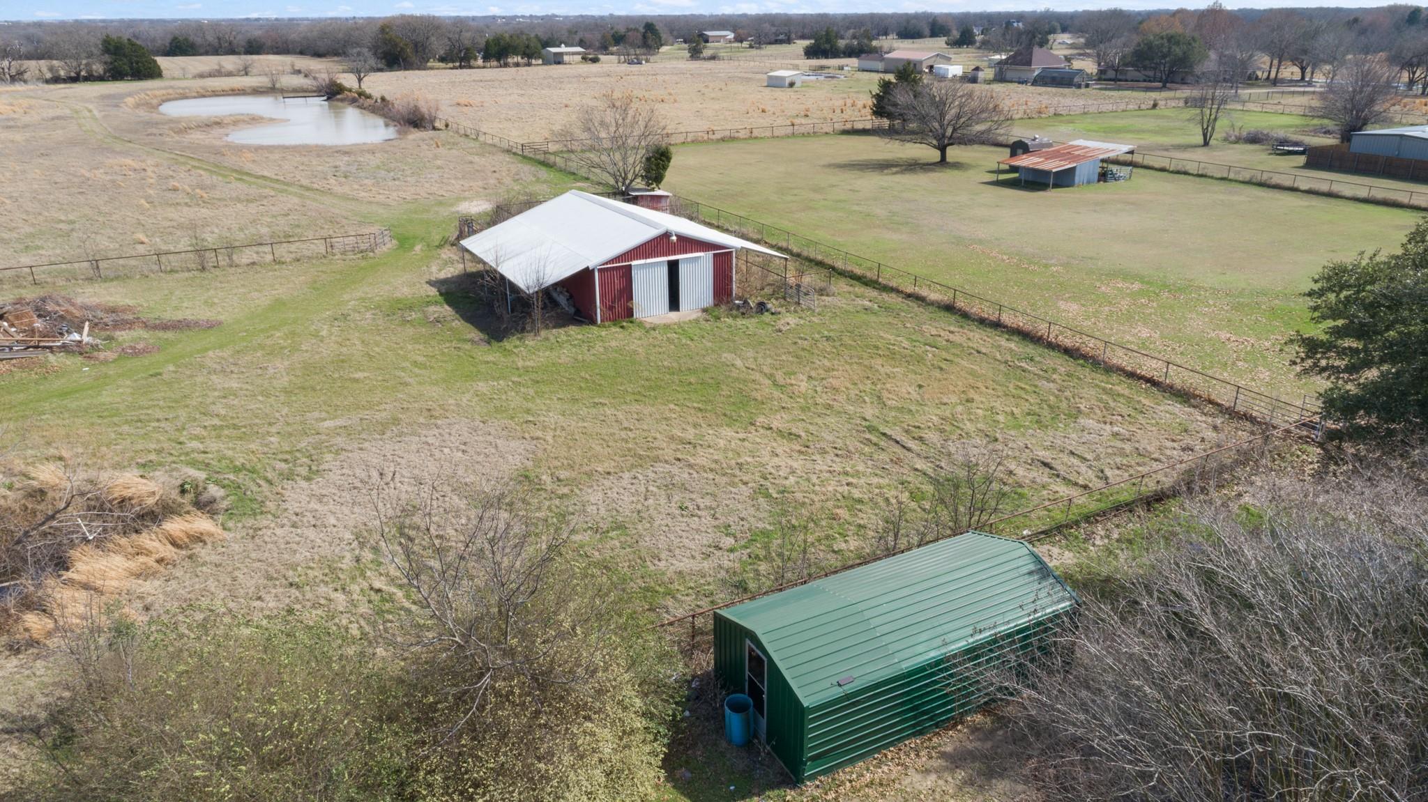 main property photo 31