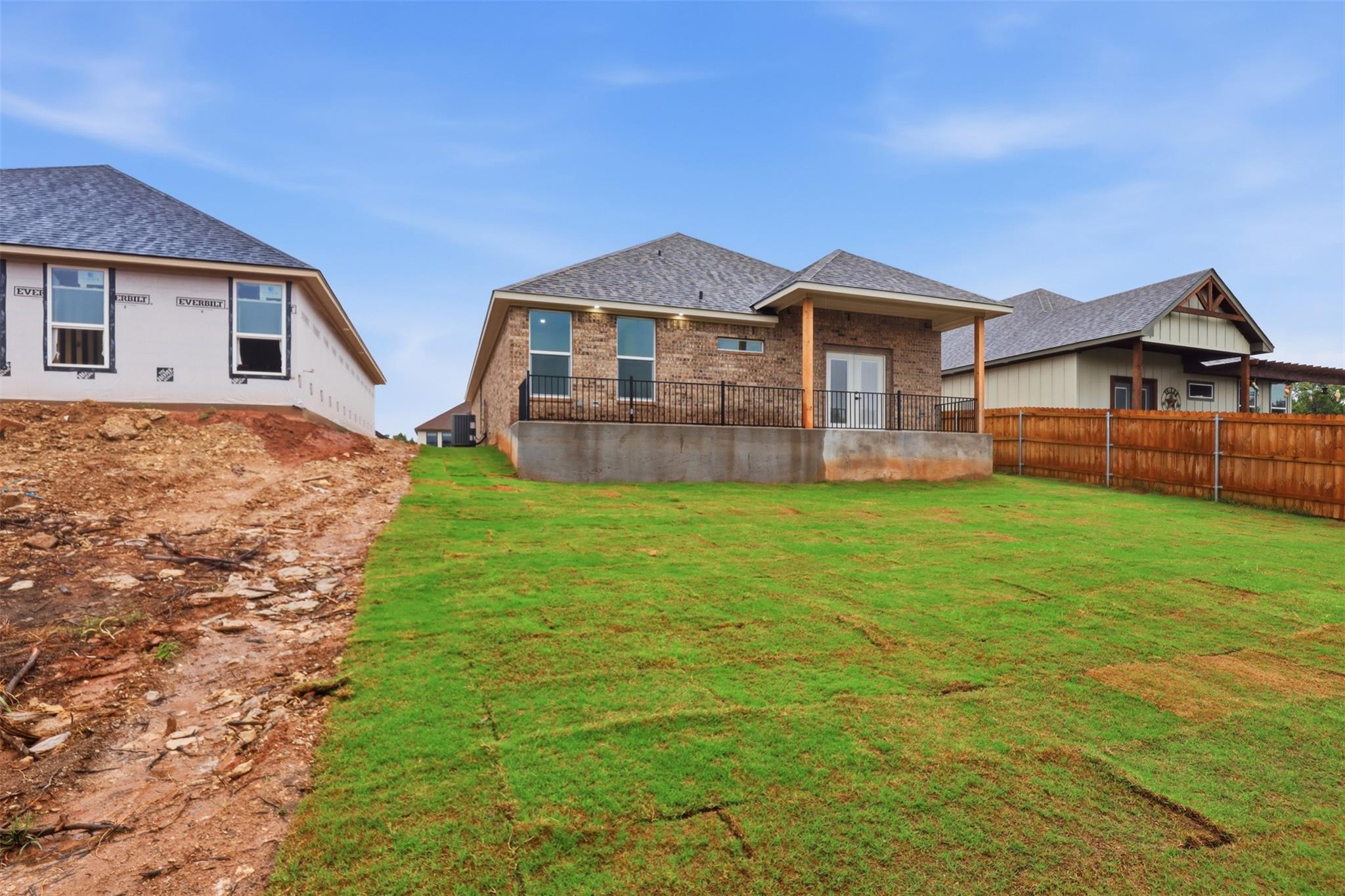 main property photo 22