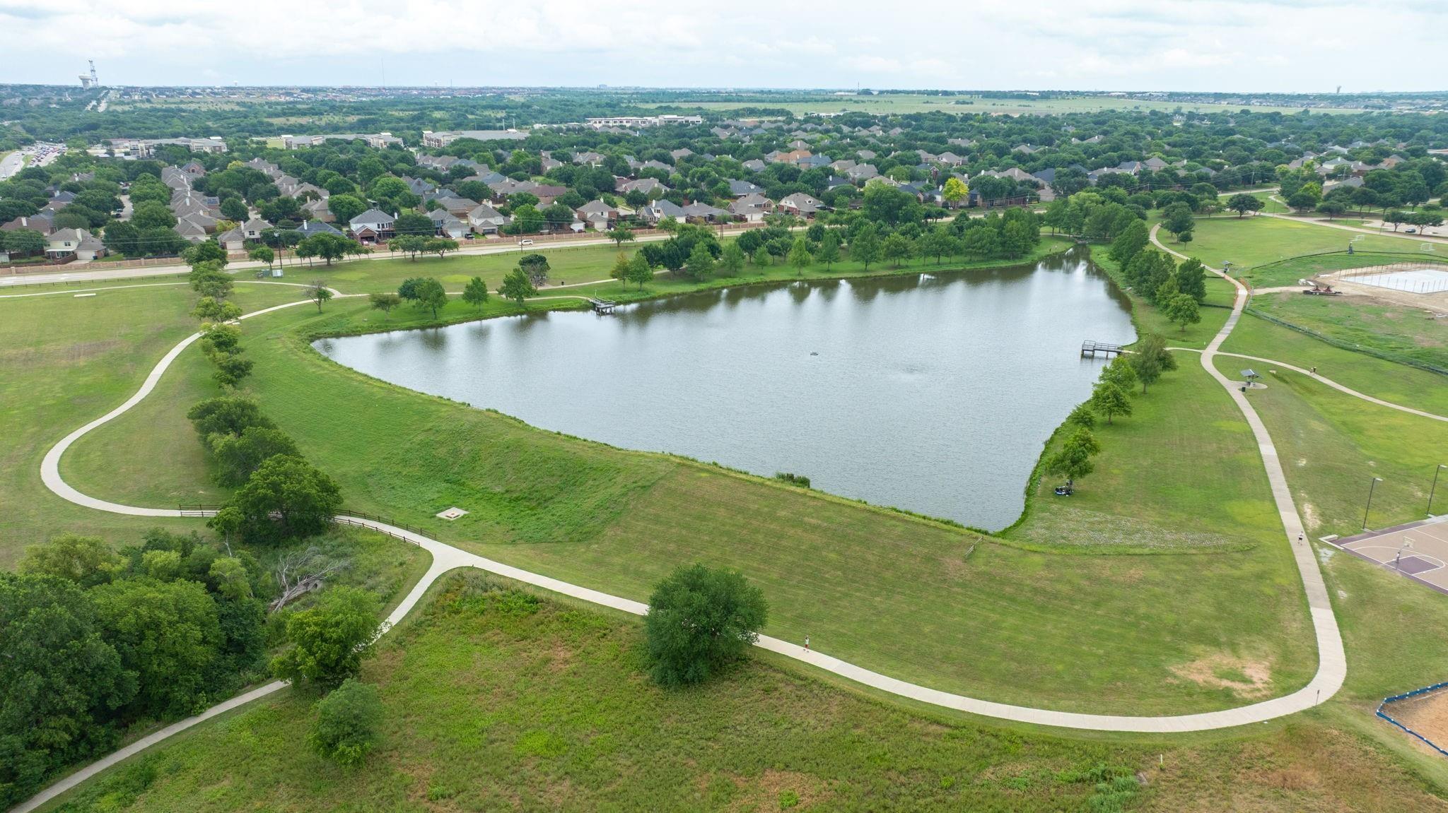 main property photo 33