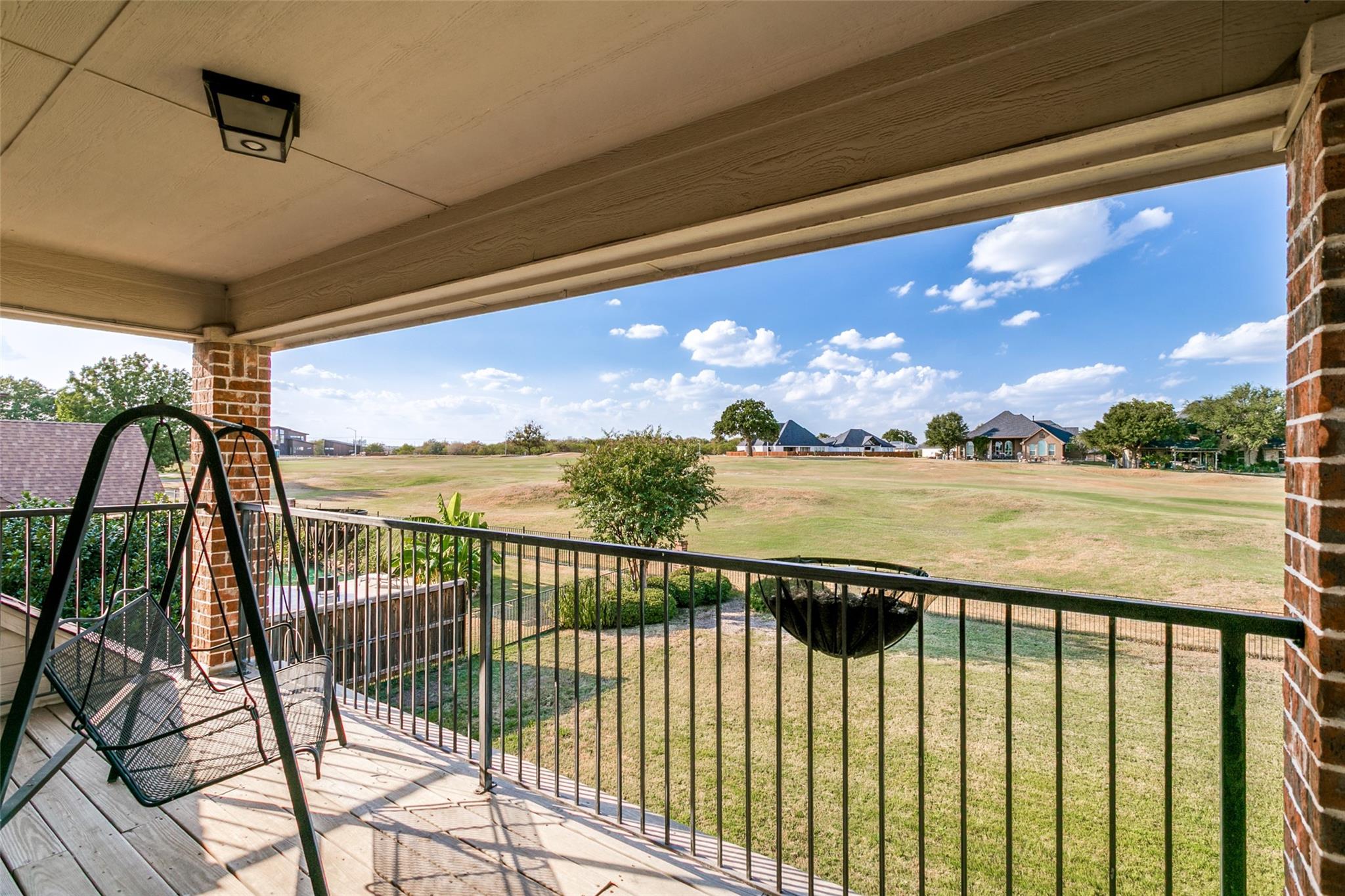 main property photo 35