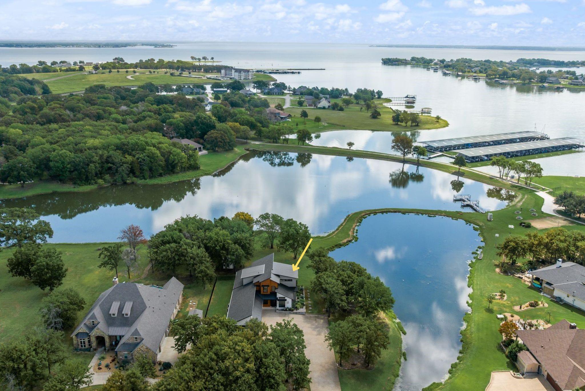 main property photo 39