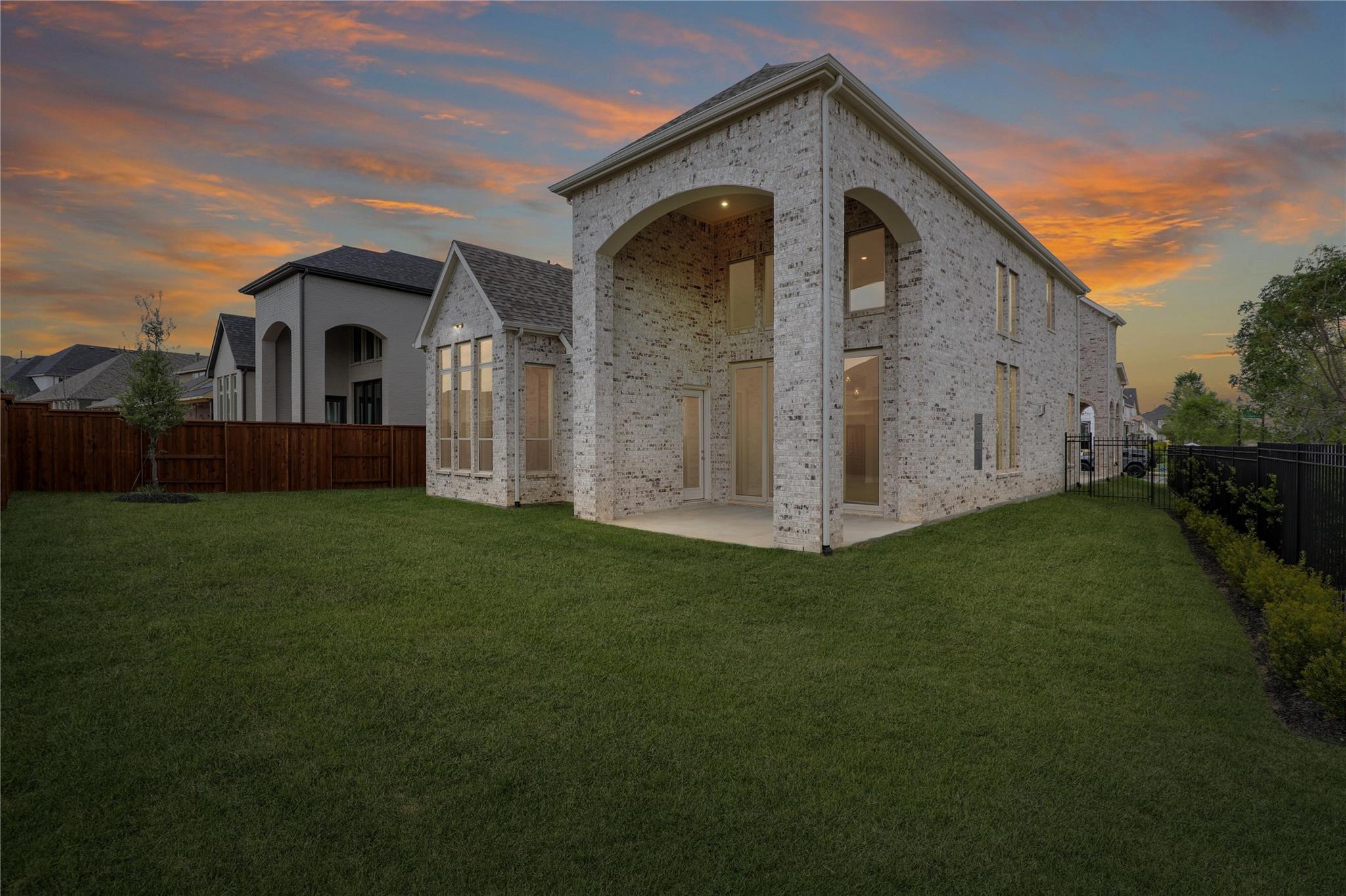 main property photo 26