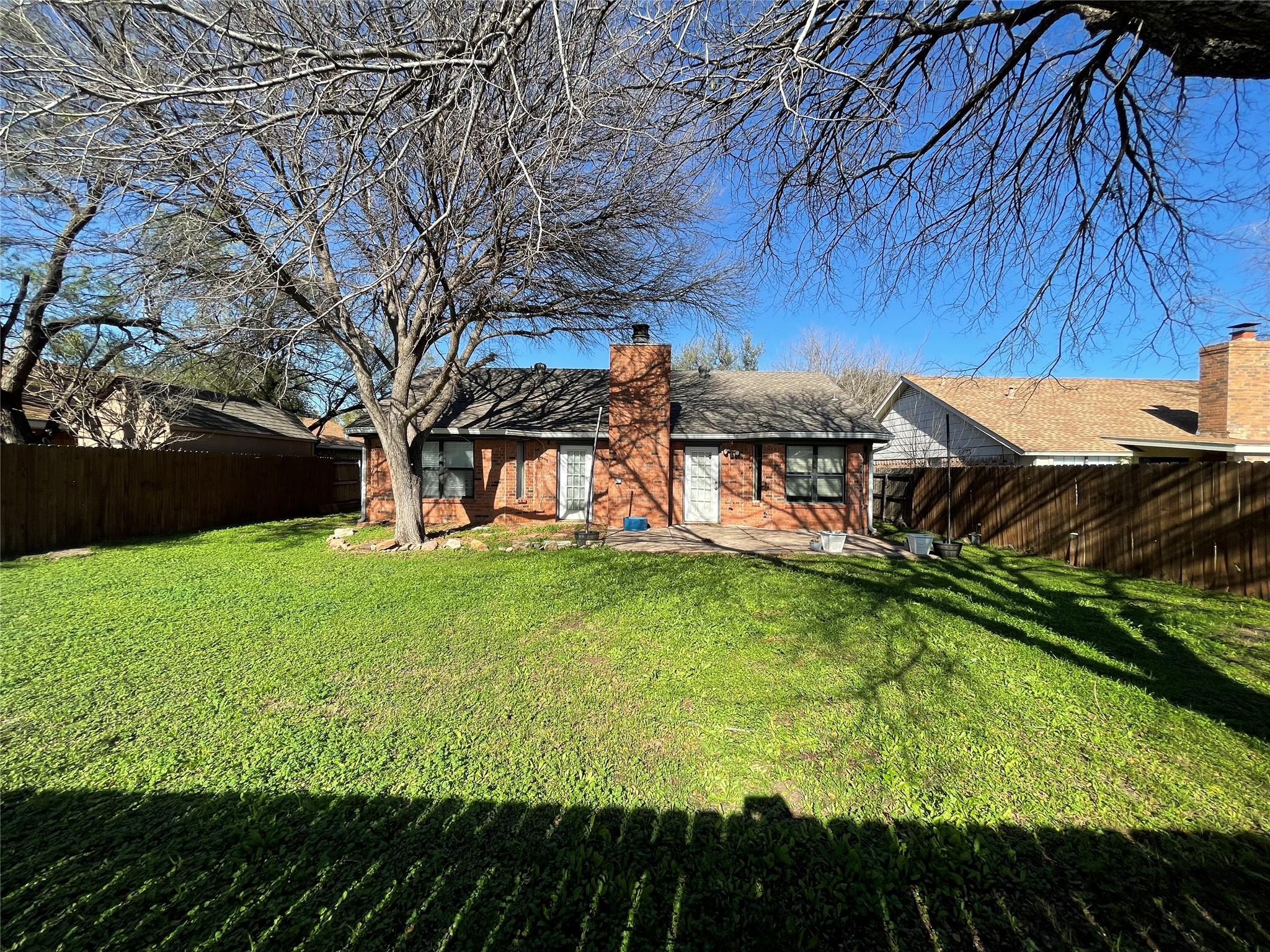 main property photo 14