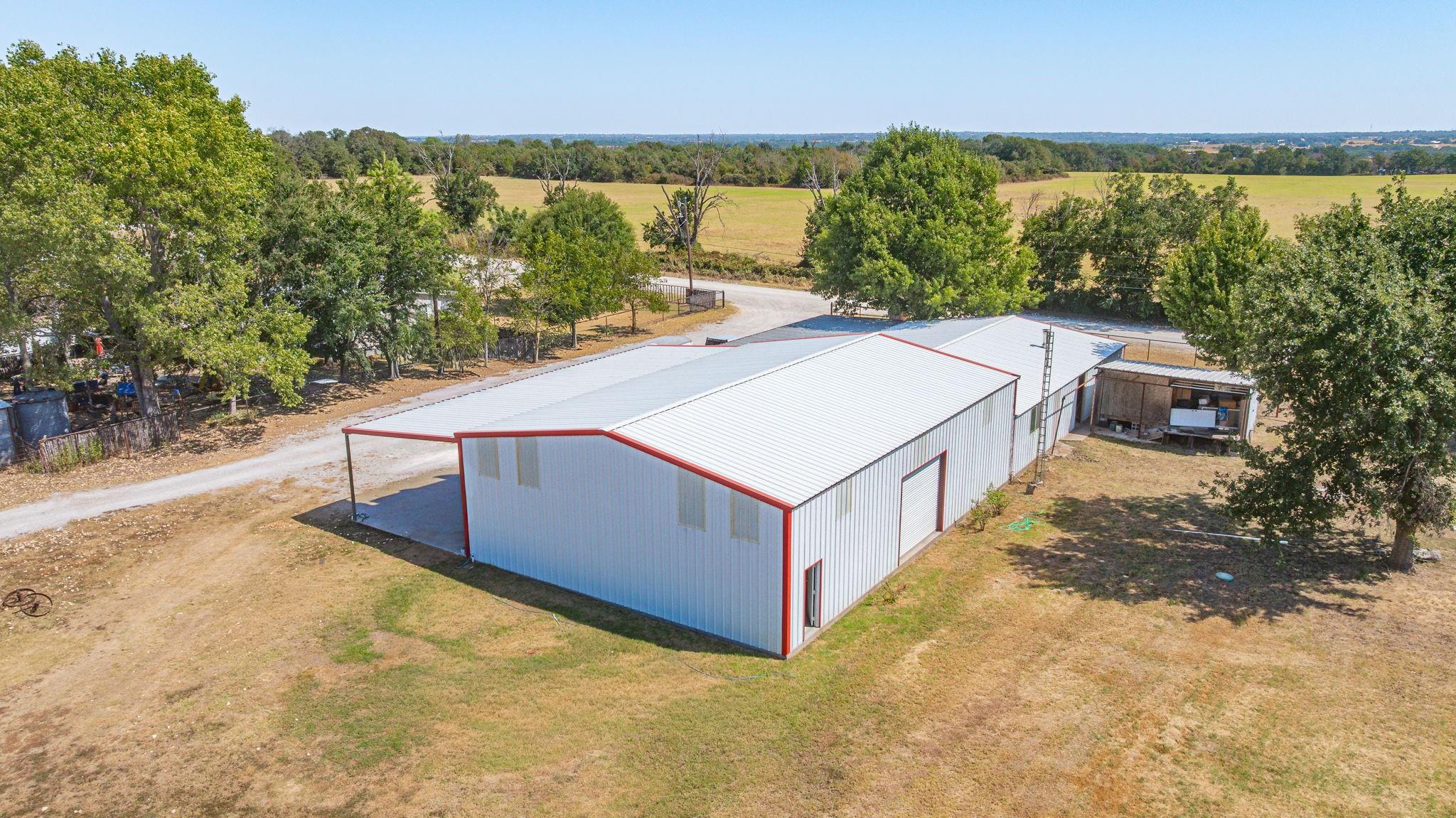 main property photo 24