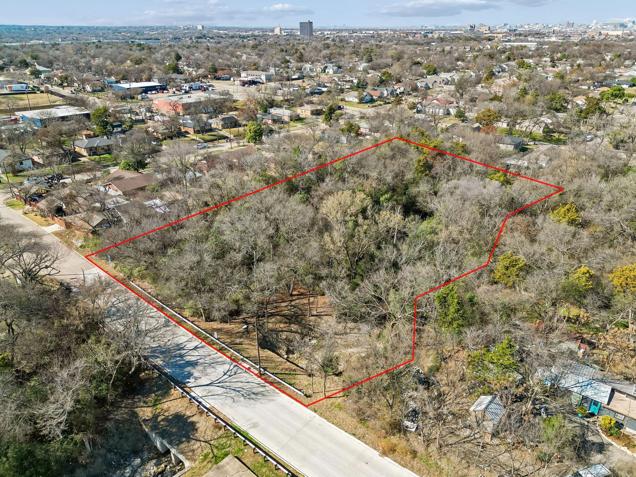 main property photo 2