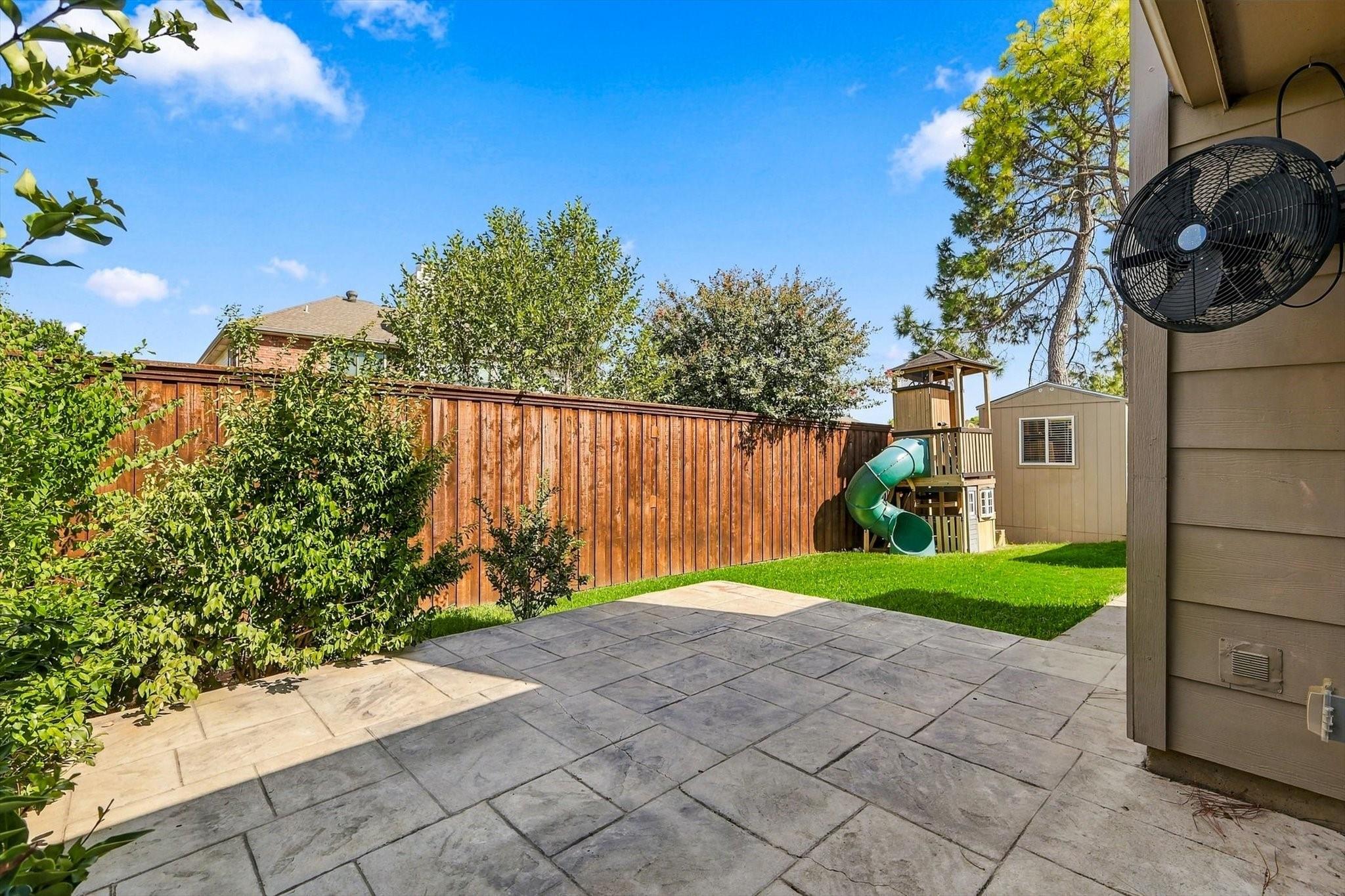 main property photo 19