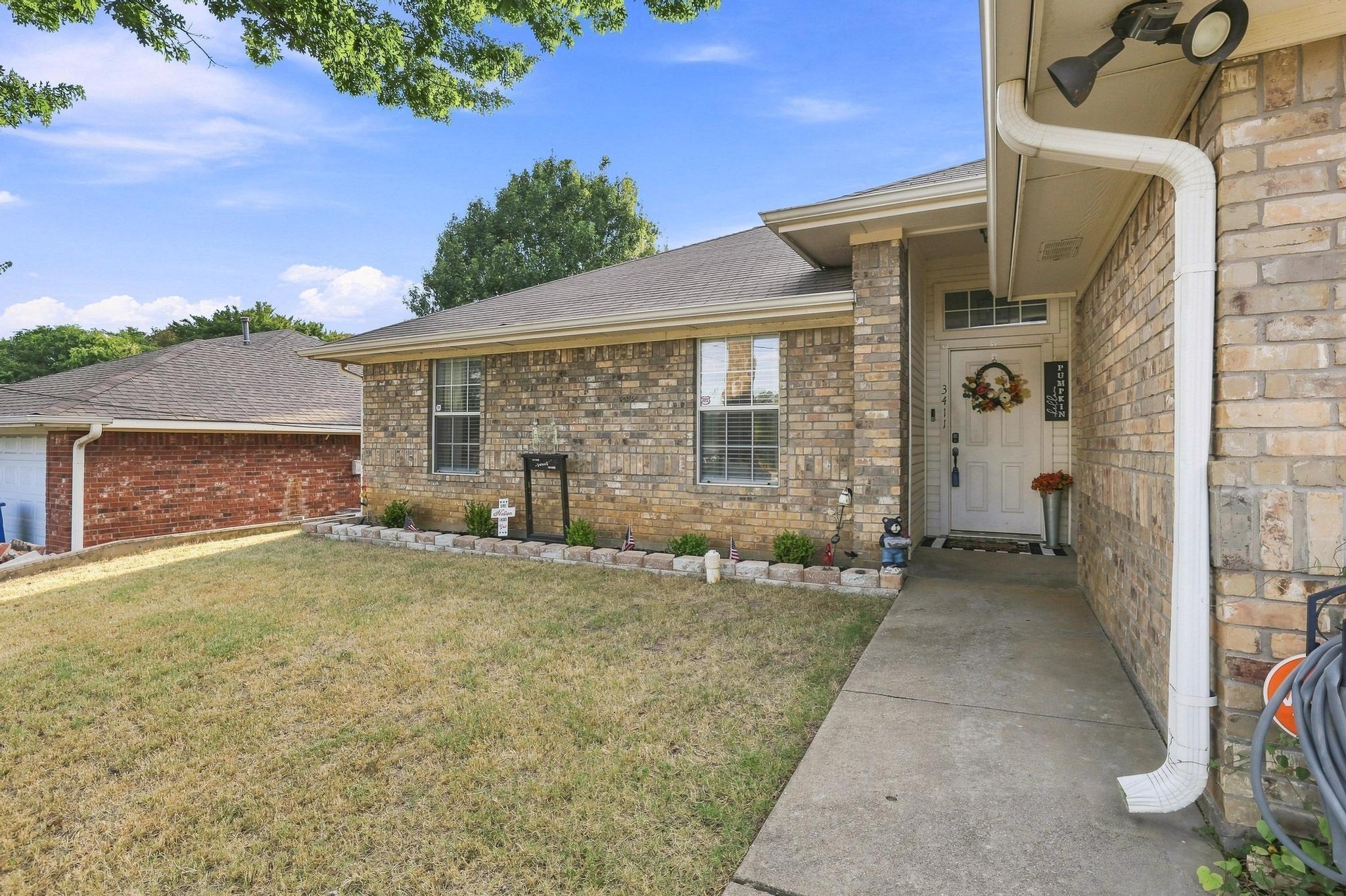 main property photo 27