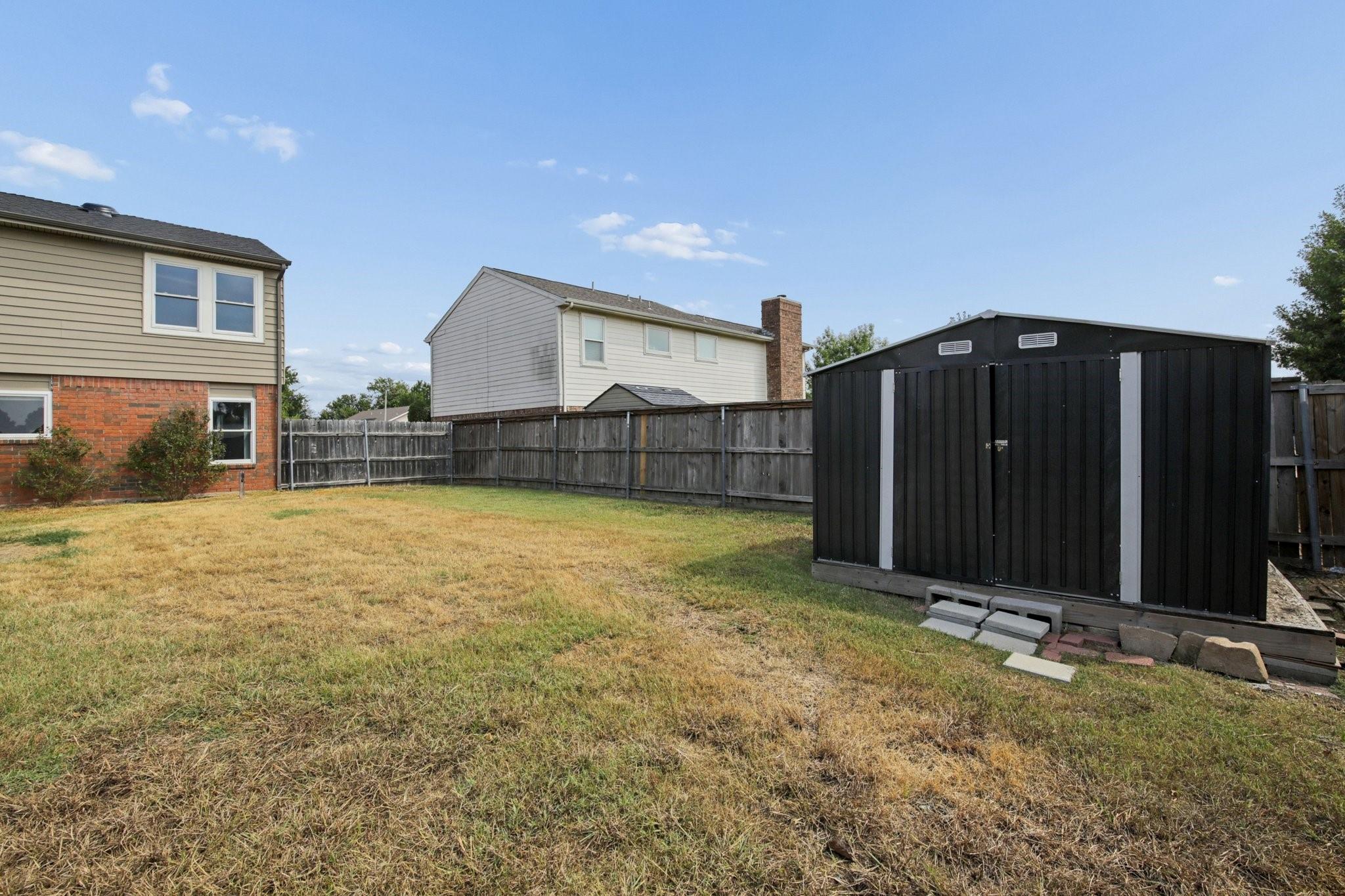 main property photo 31