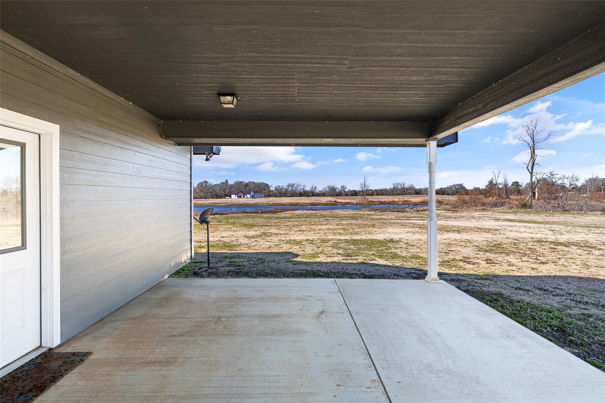 main property photo 20