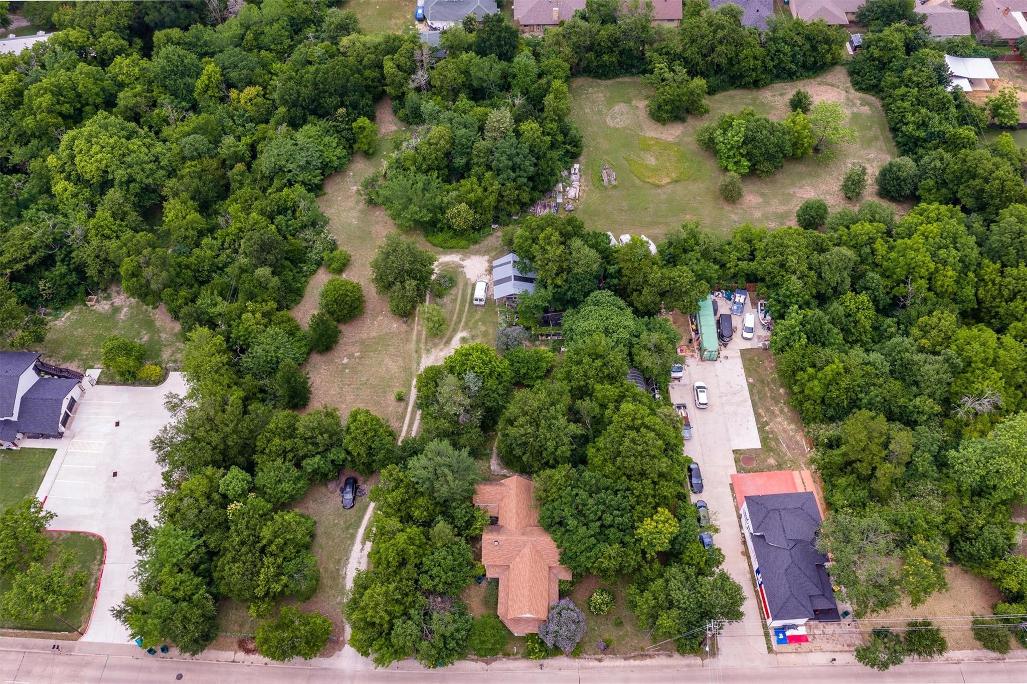 main property photo 7
