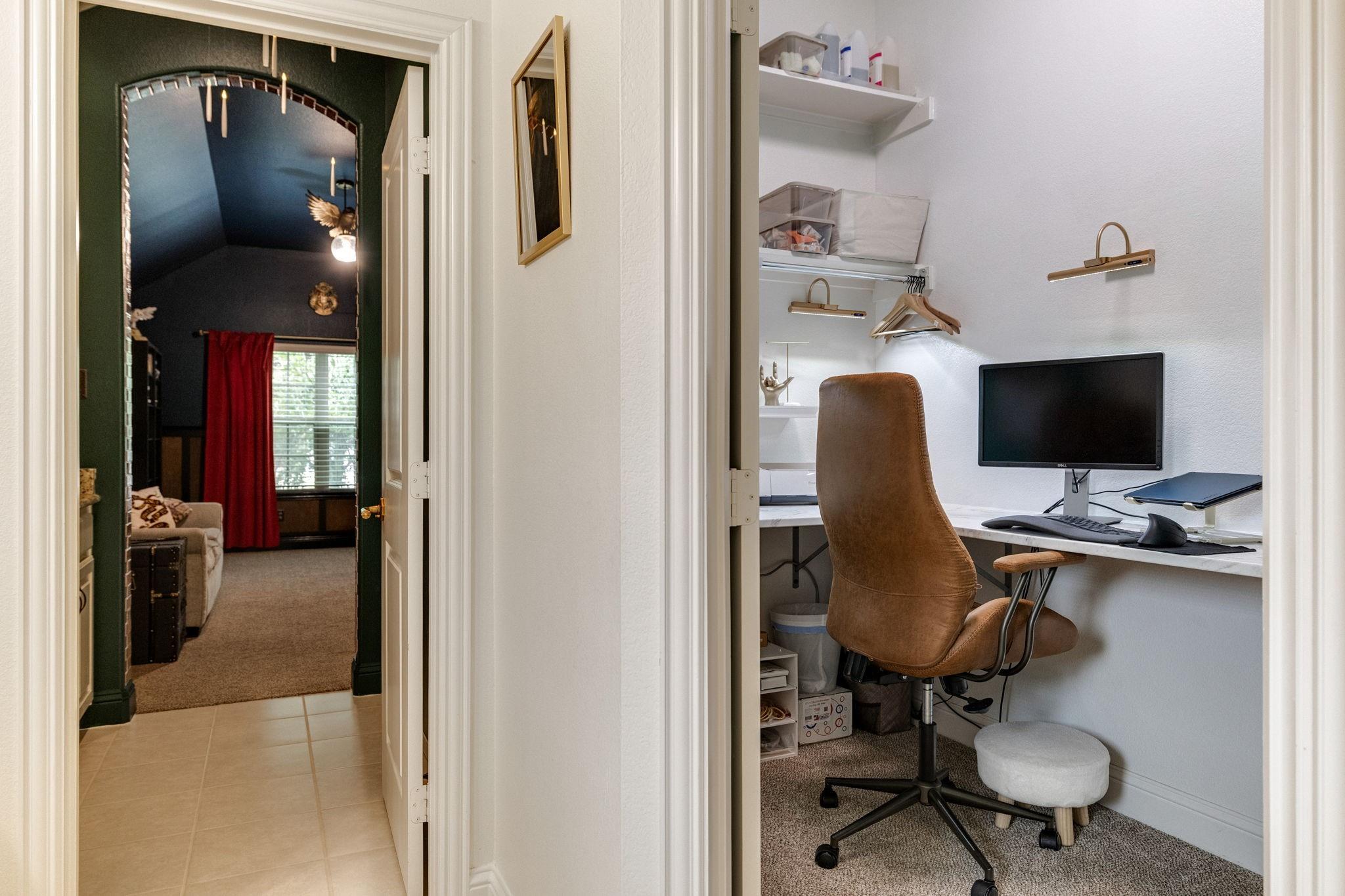 main property photo 23