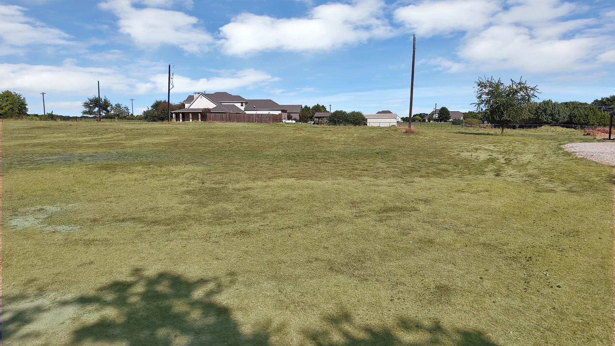 main property photo 7