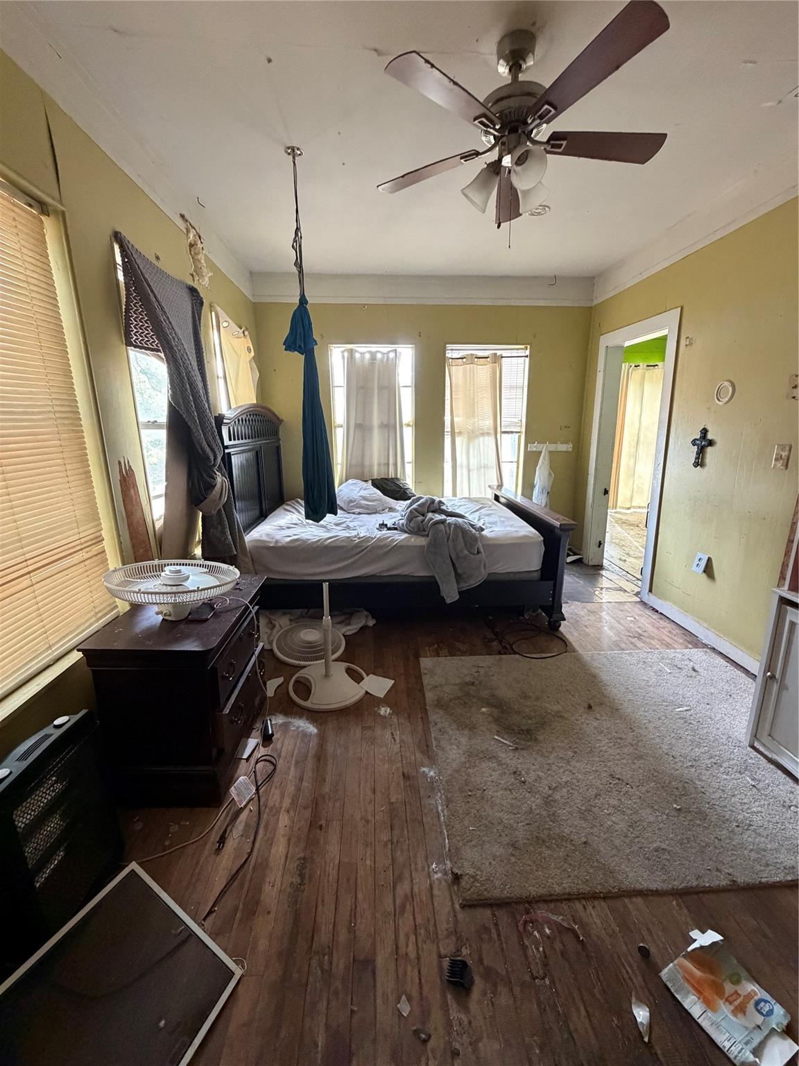main property photo 8