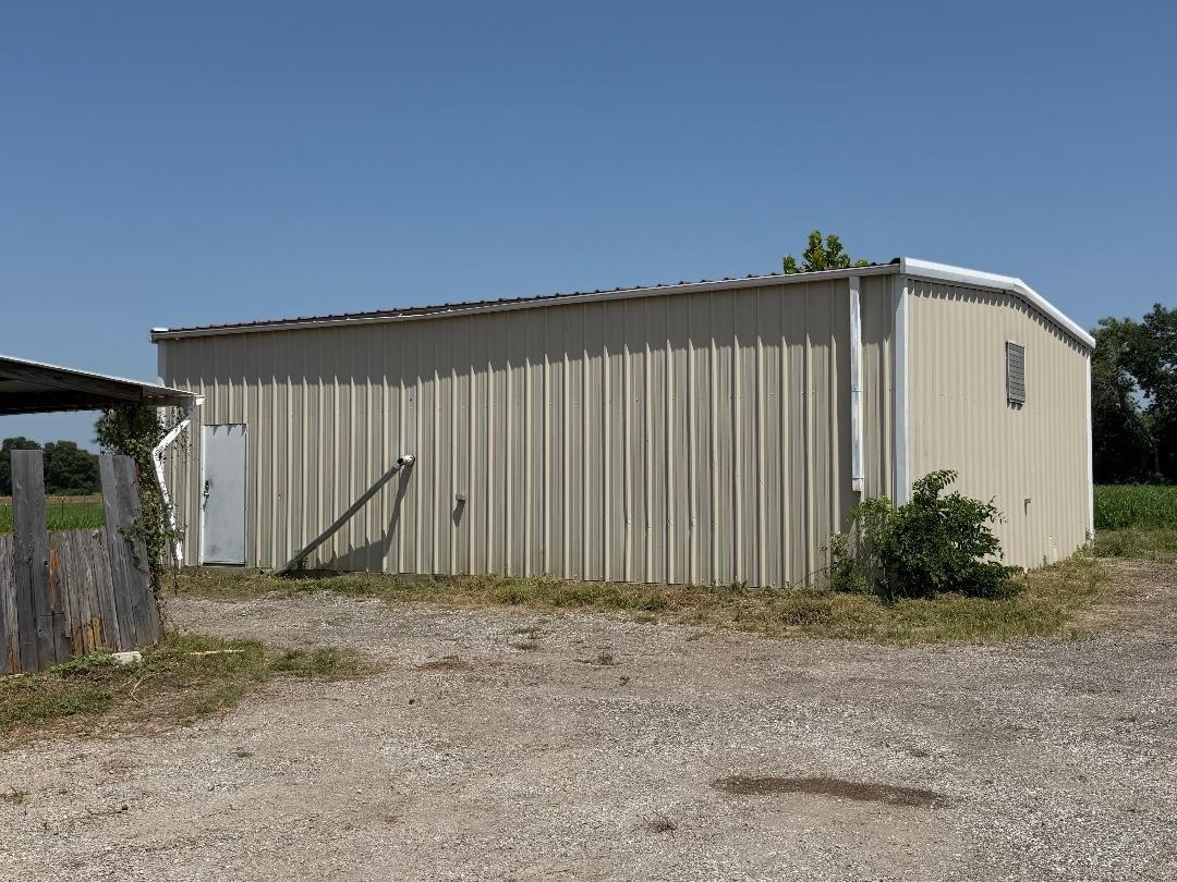 main property photo 26
