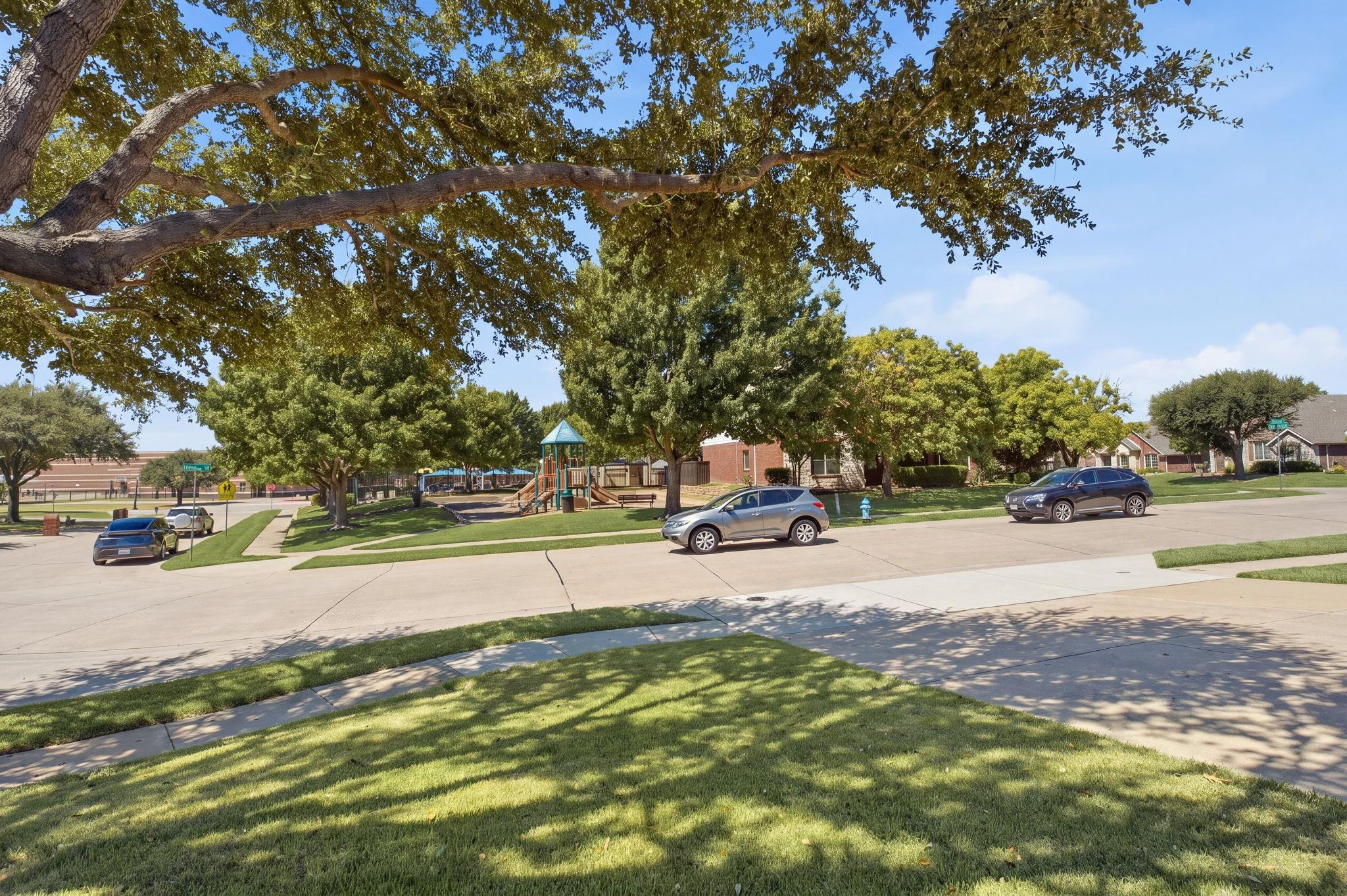 main property photo 34
