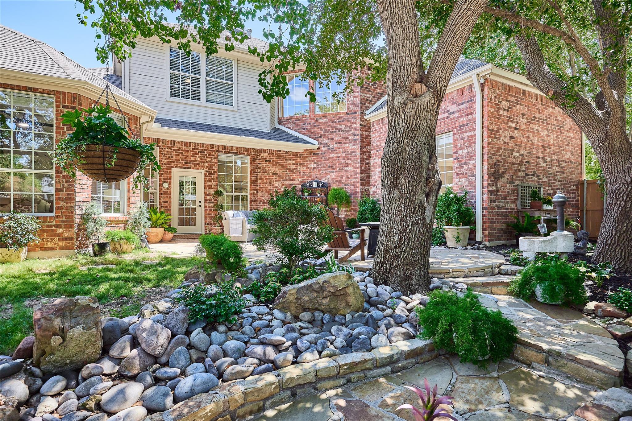 main property photo 24