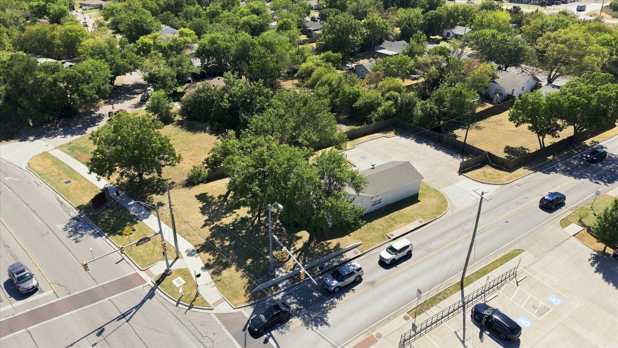 main property photo 7