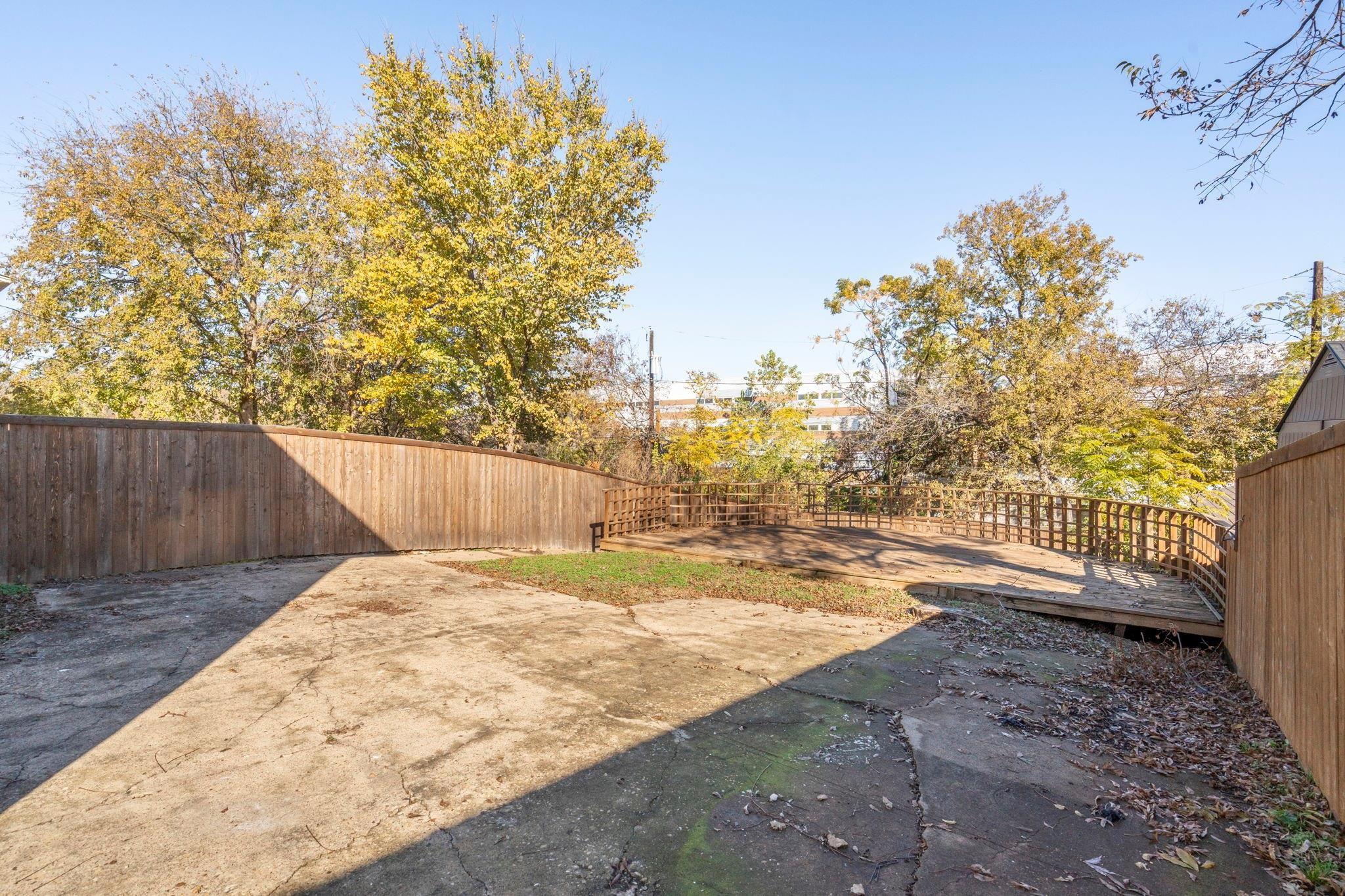 main property photo 36