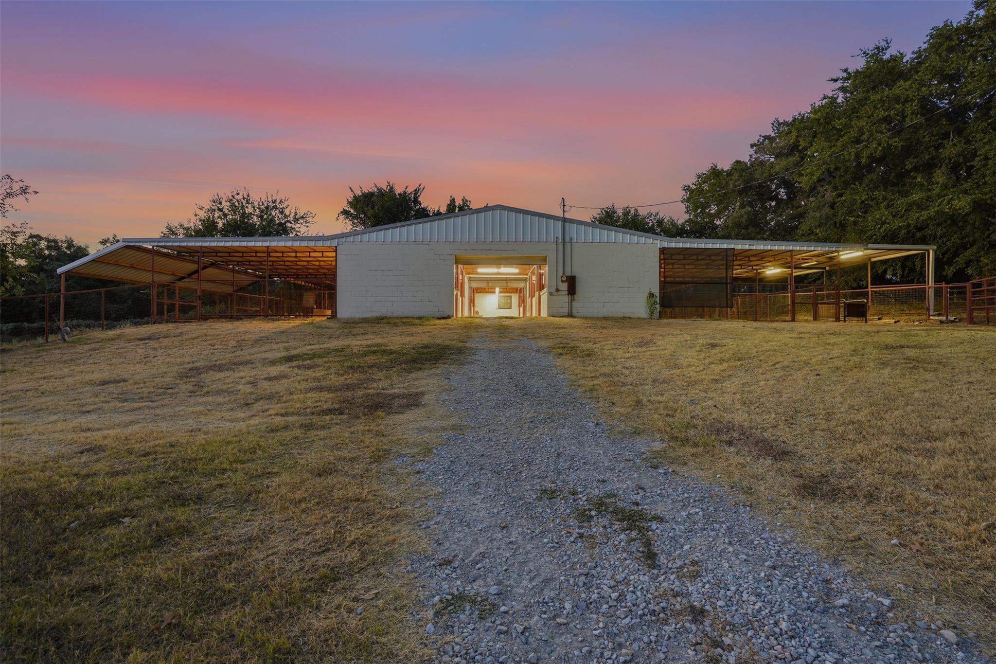 main property photo 39