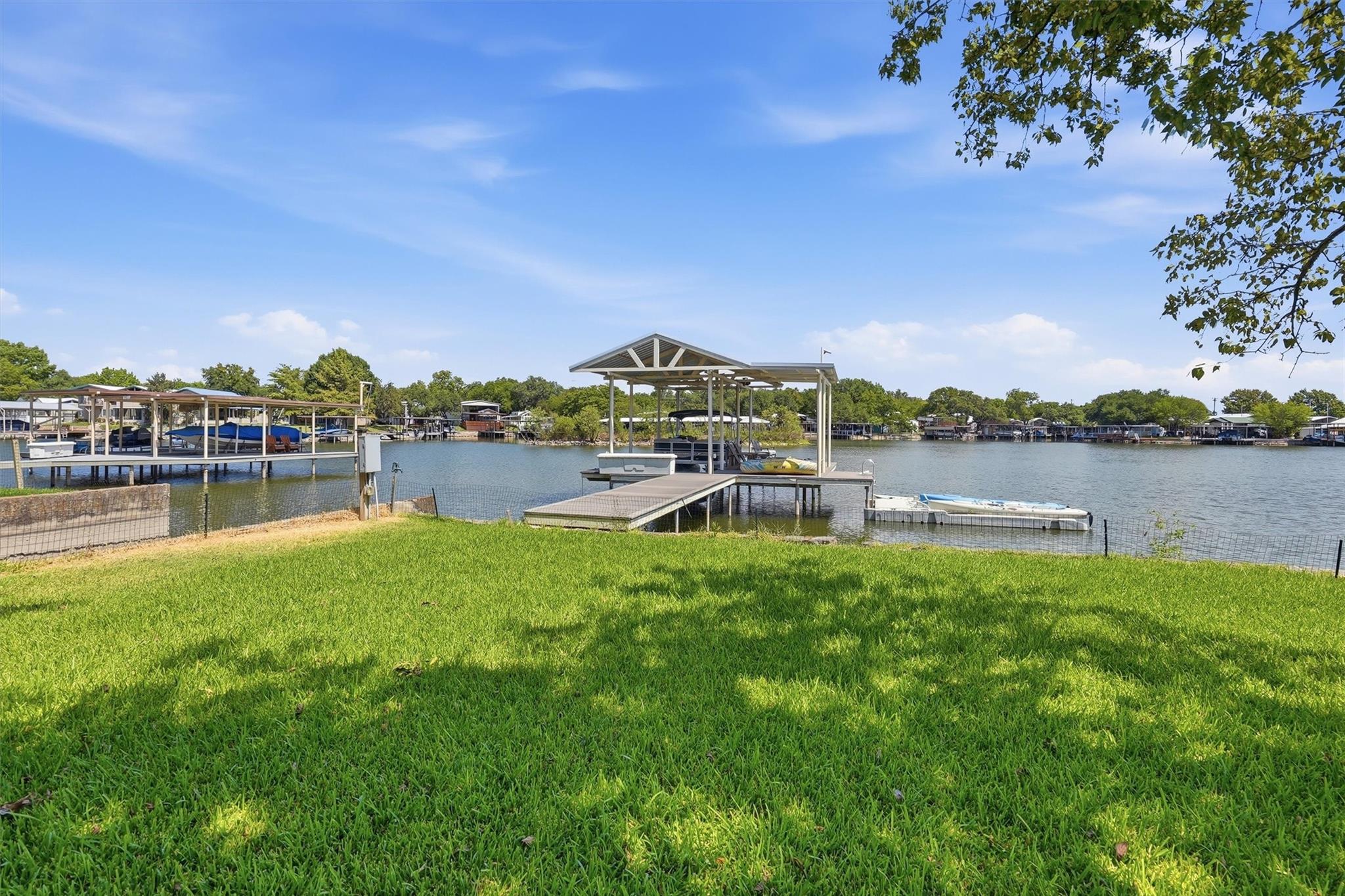 main property photo 26