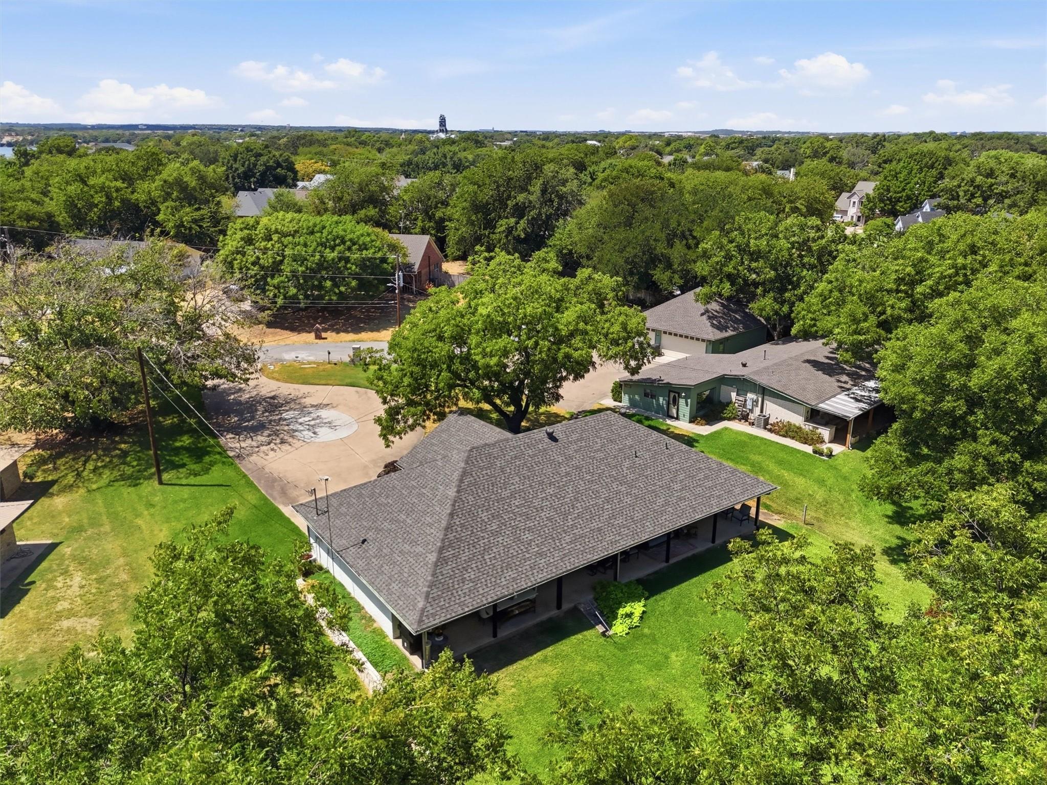 main property photo 34