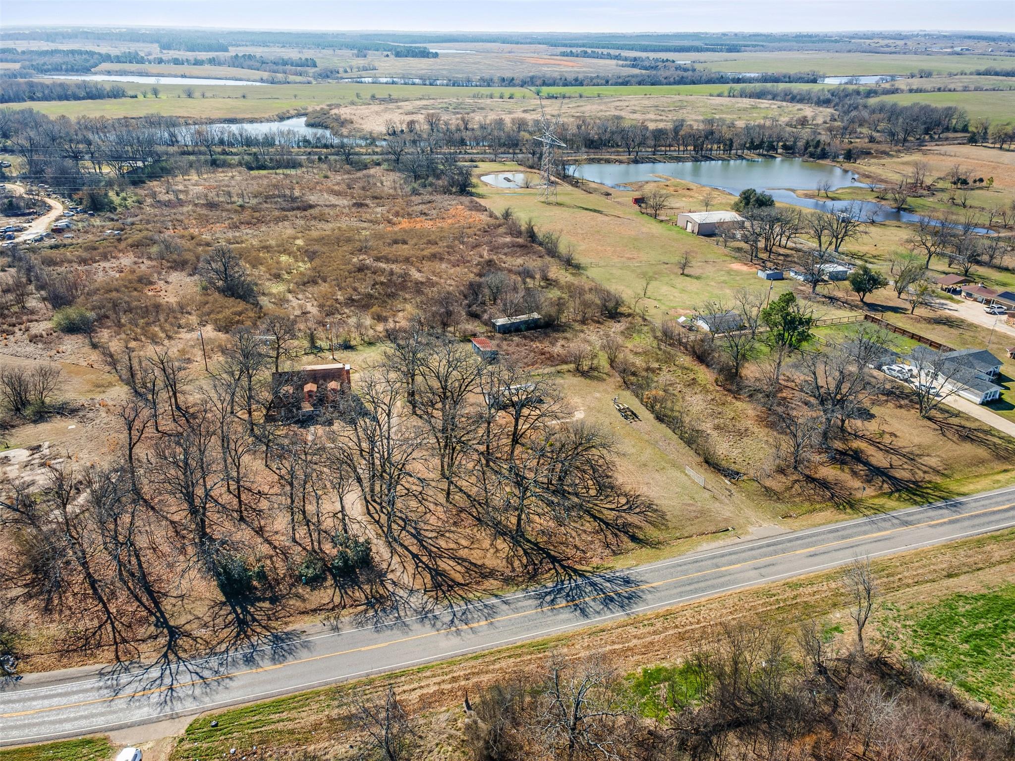 main property photo 18