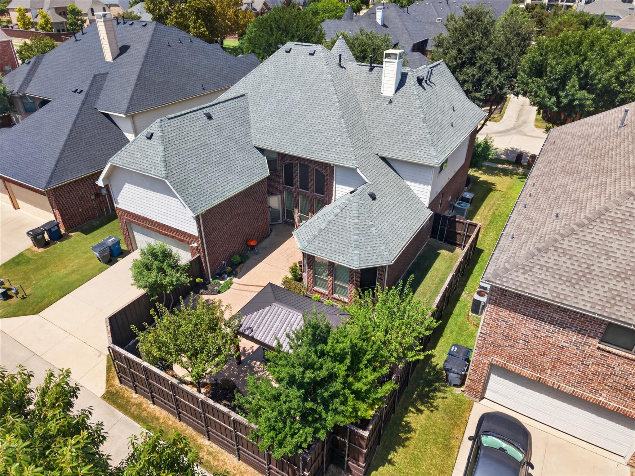 main property photo 35