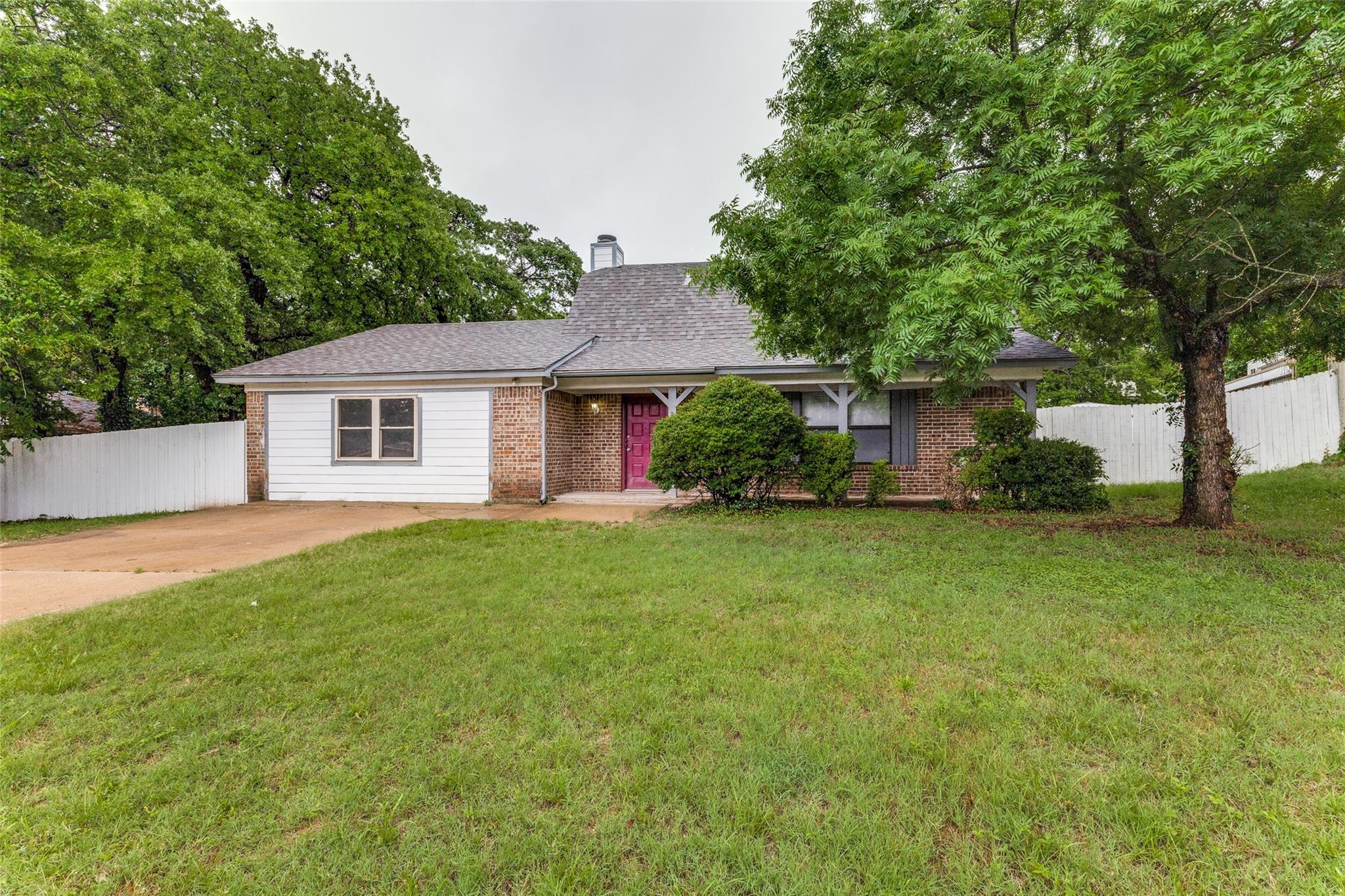 main property photo 2