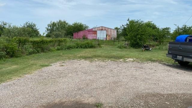 main property photo 11