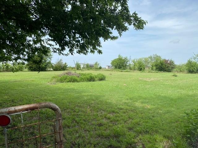 main property photo 13