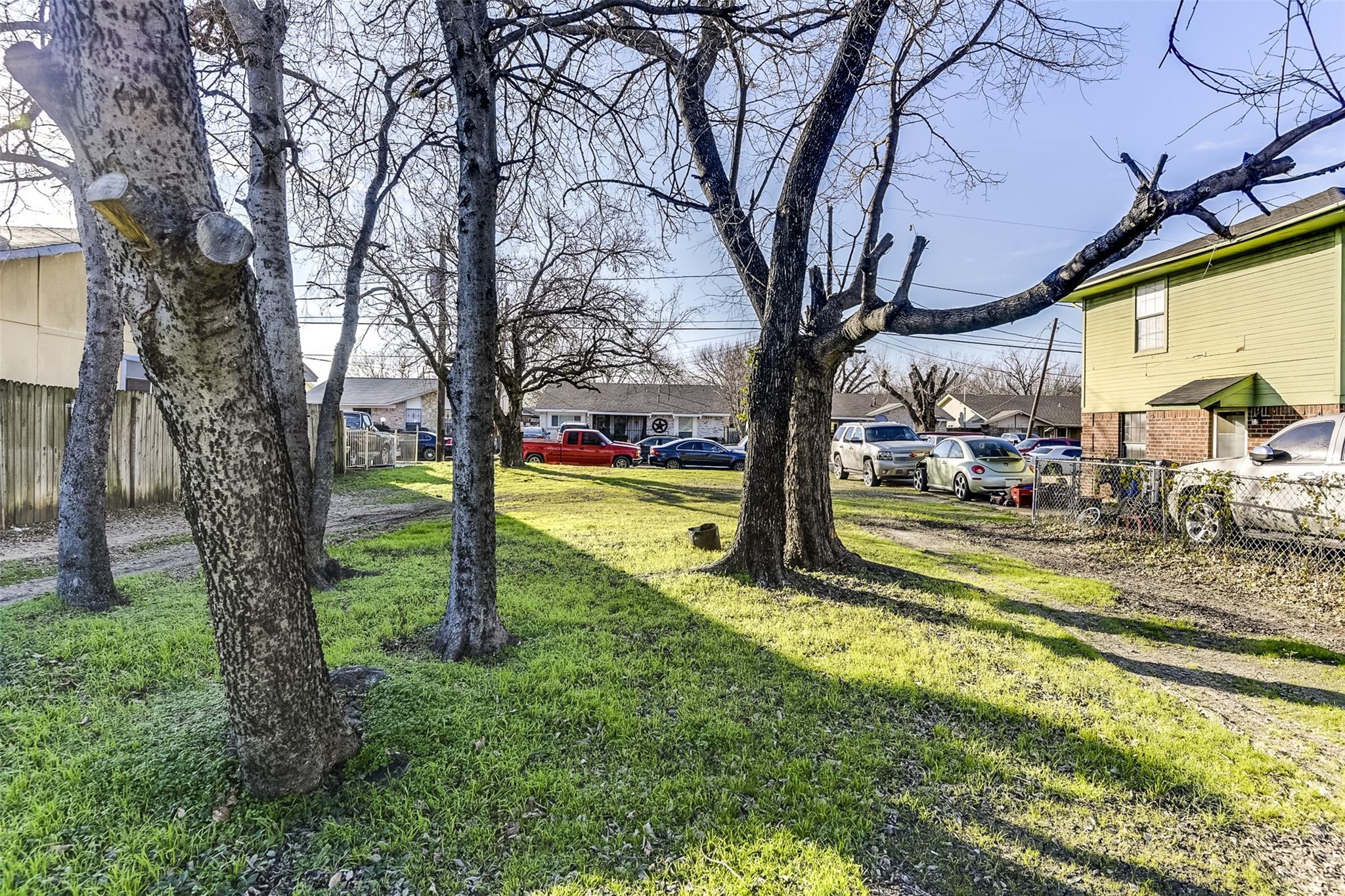 main property photo 6