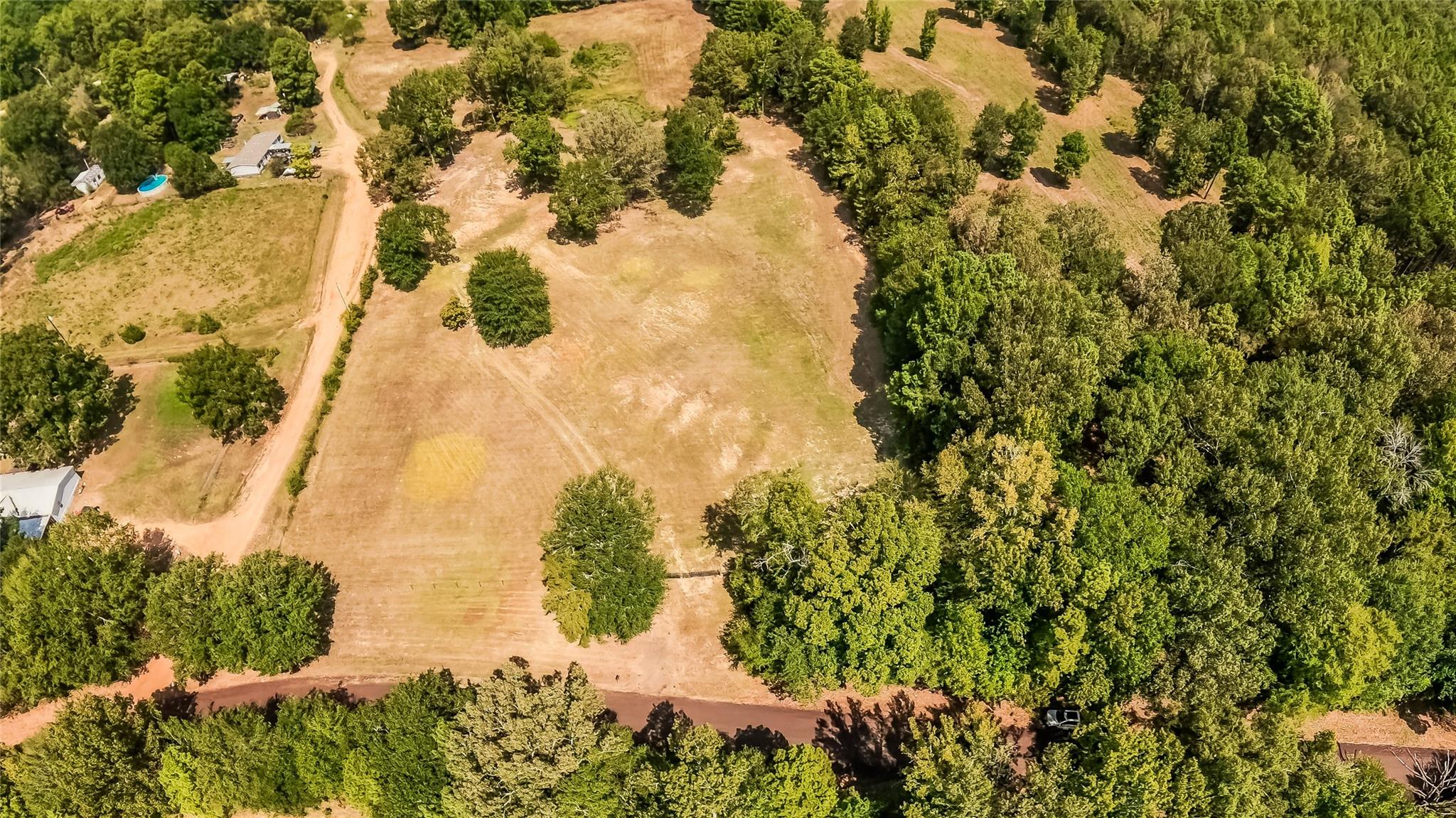 main property photo 10