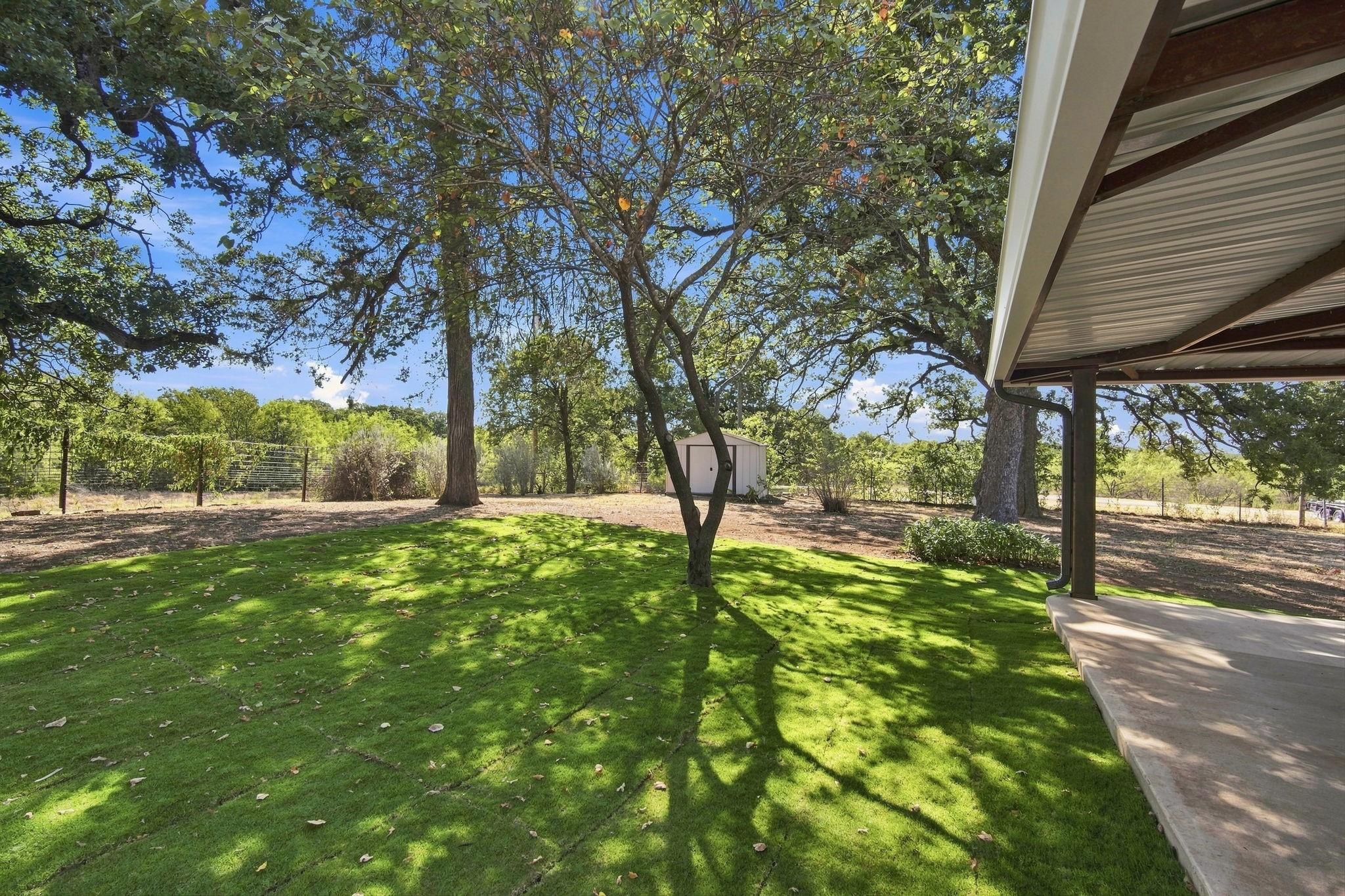 main property photo 22