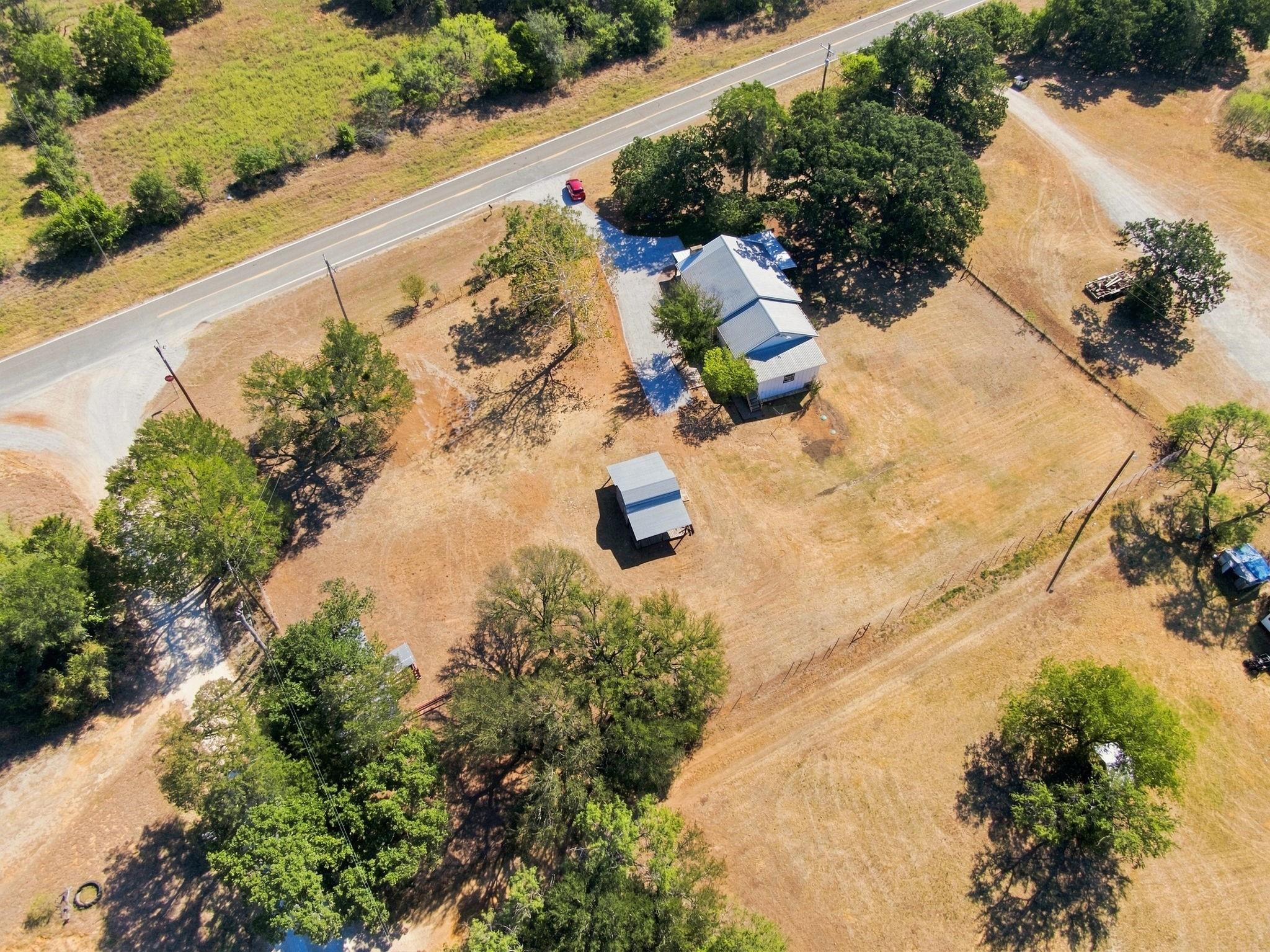 main property photo 30