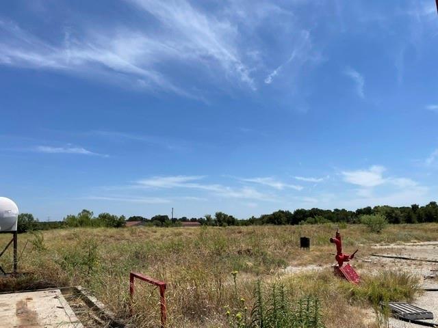 main property photo 4