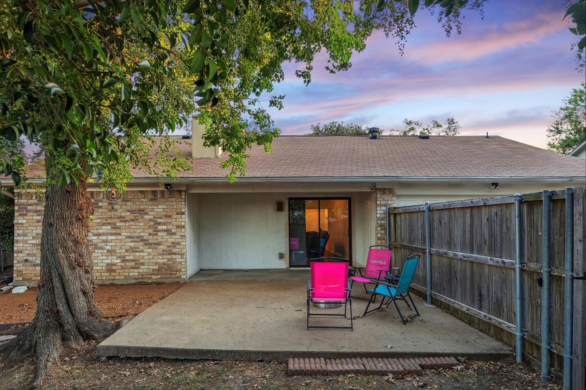 main property photo 30