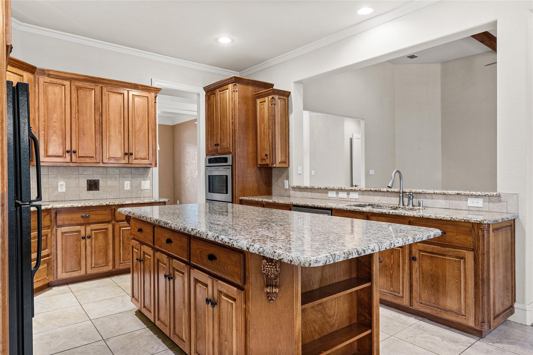 main property photo 22